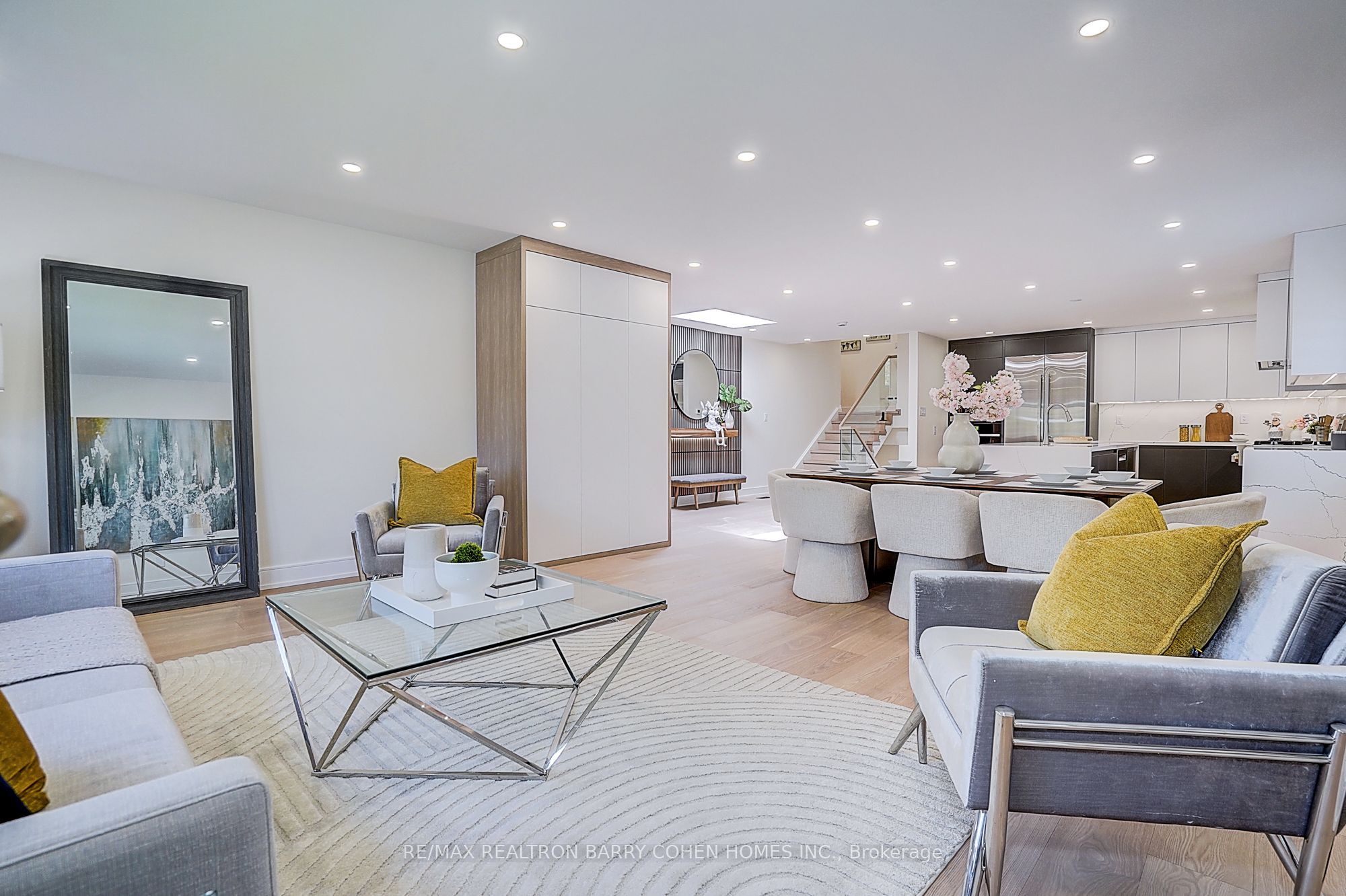 Additional image 6 of 34 Elliotwood Court, Toronto, ON, M2L 2P9