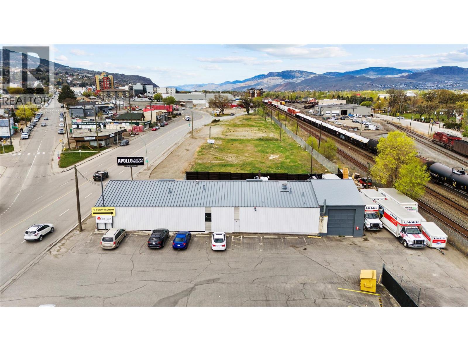 Additional image 2 of 904 Victoria Street, Kamloops, BC, V2C2B9