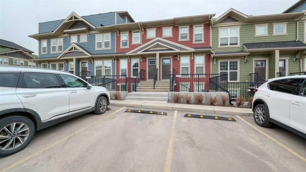 417 Cranbrook Square SE, Calgary, AB, T3M 3K8