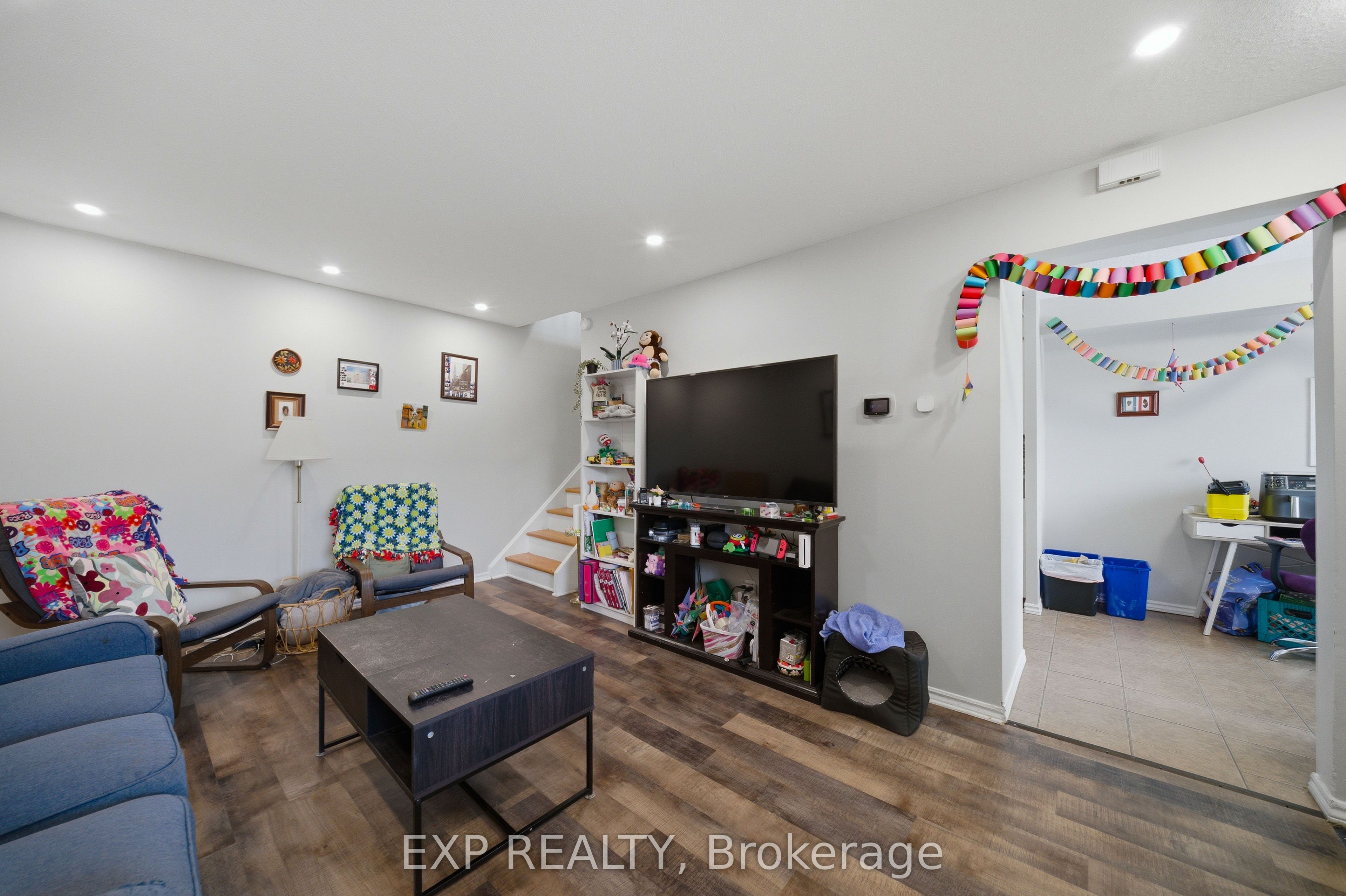 Additional image 3 of 11-1675 Heatherington Road, Ottawa, ON, K1V 8V8