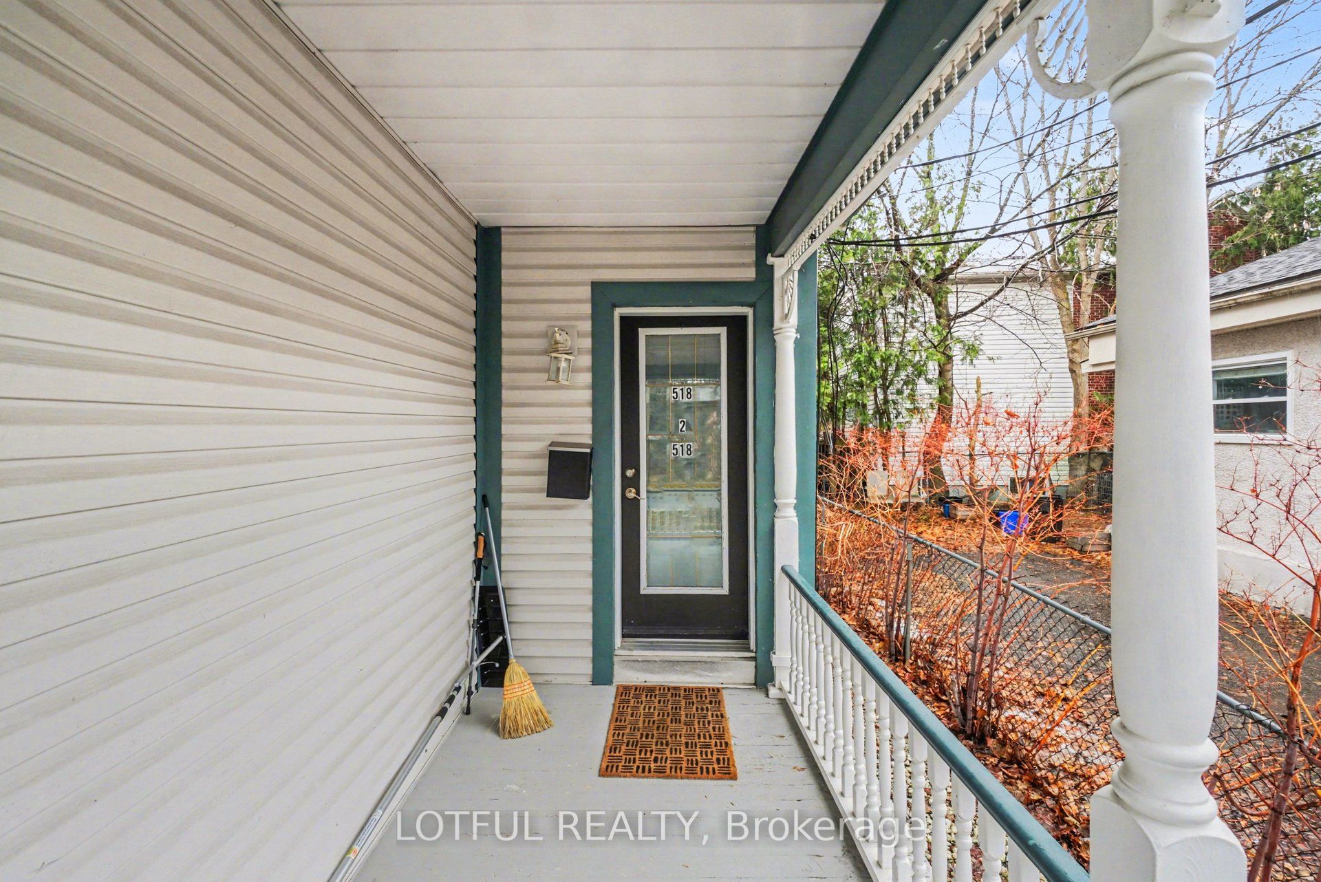 Additional image 4 of 2-518 Hilson Avenue, Ottawa, ON, K1Z 6C8