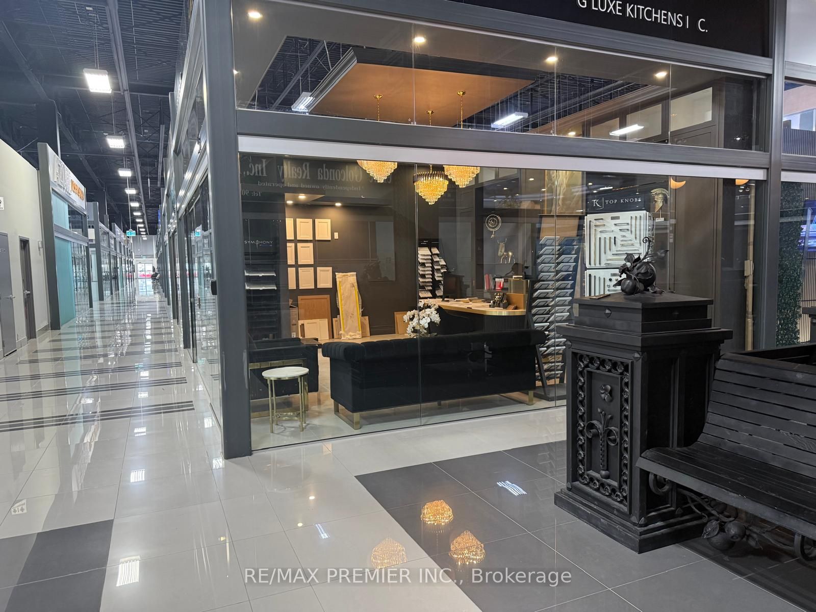 44-7250 Keele Street, Vaughan, ON, L4K 1Z8
