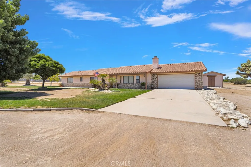 Additional image 5 of 9872 Aster Rd, Oak Hills, CA 92344