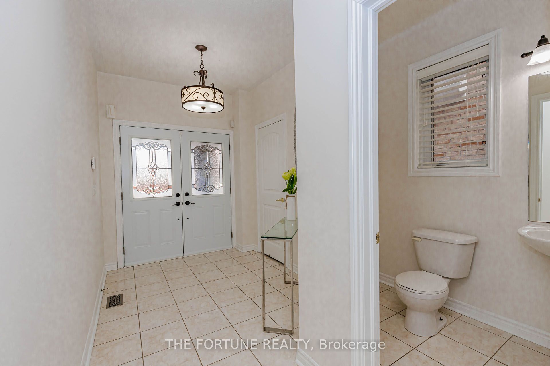 Additional image 4 of 16 Haviland Circle, Brampton, ON, L6R 0Z1