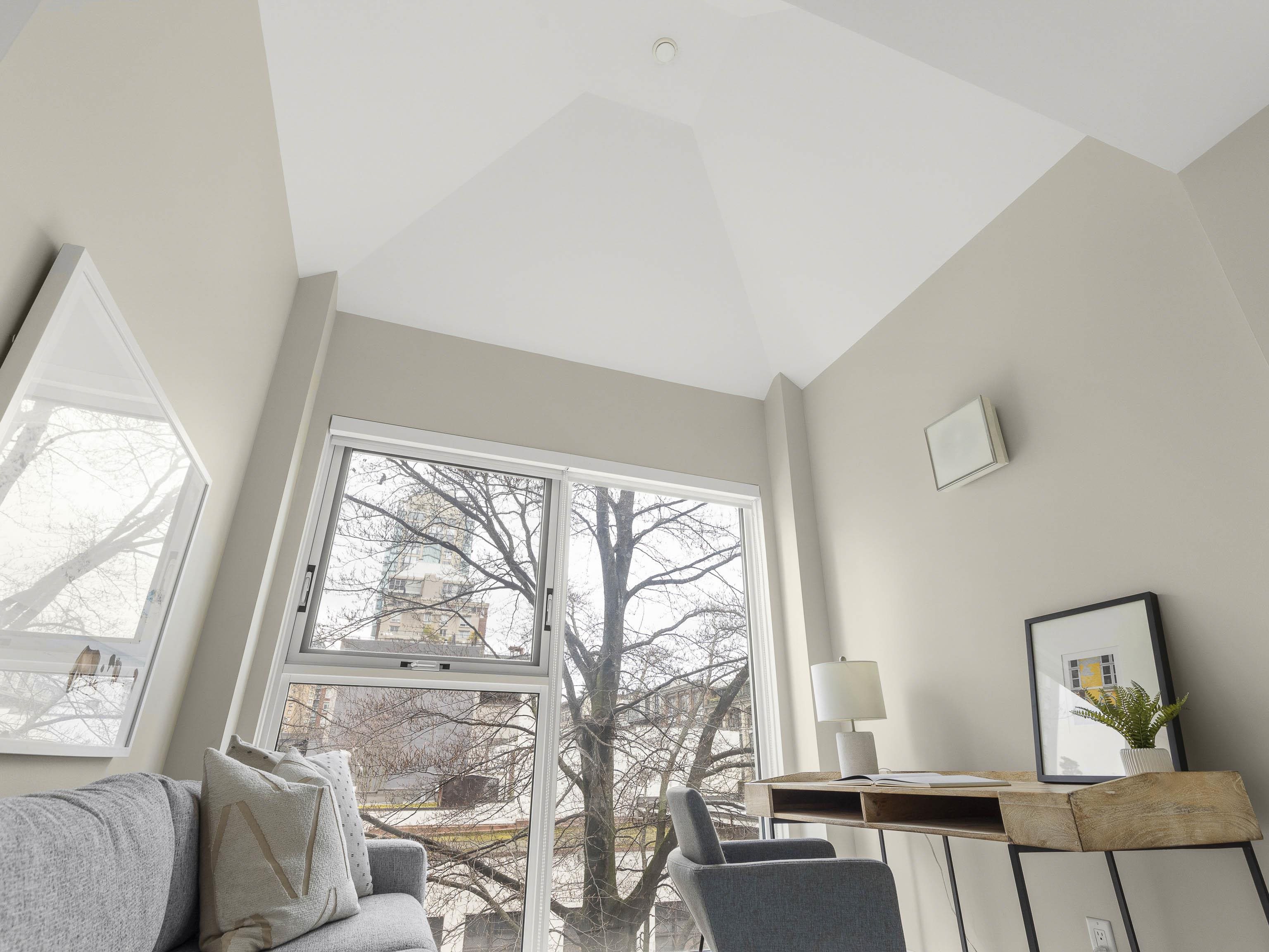 302-1323 Homer Street, Vancouver, BC, V6B 5T1
