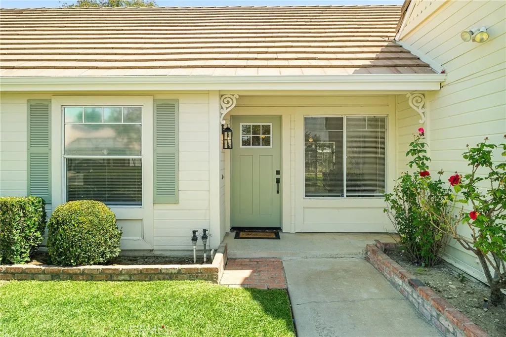 Additional image 37 of 977 N Driftwood Ave, Rialto, CA 92376