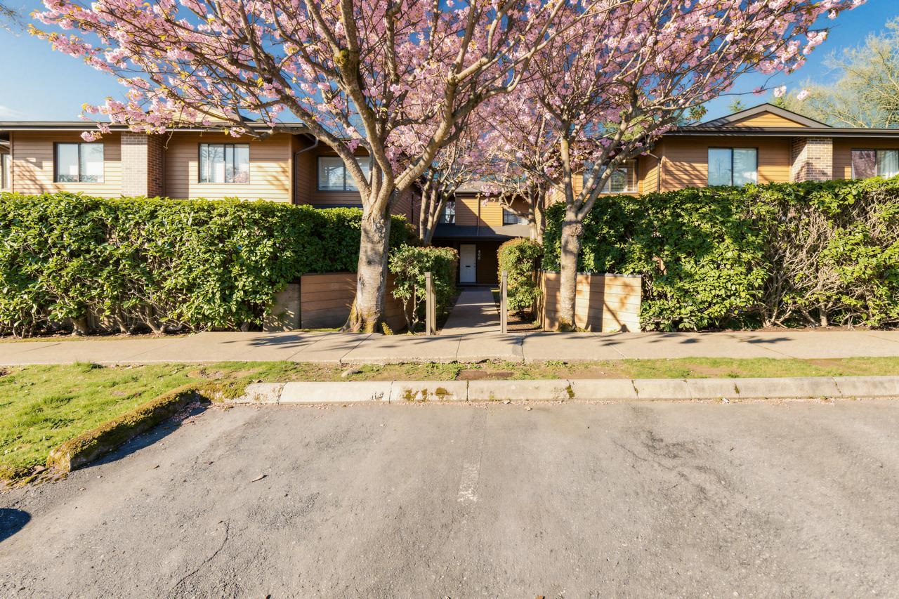 Additional image 2 of 406-10620 150 Street, Surrey, BC, V3R 7S1