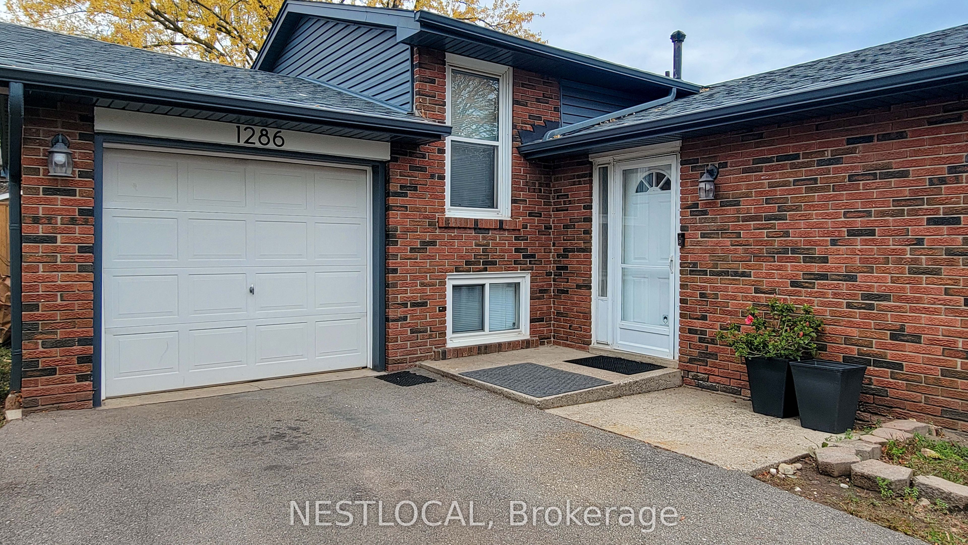 Additional image 2 of 1286 Landfair Crescent, Oakville, ON, L6H 2N3