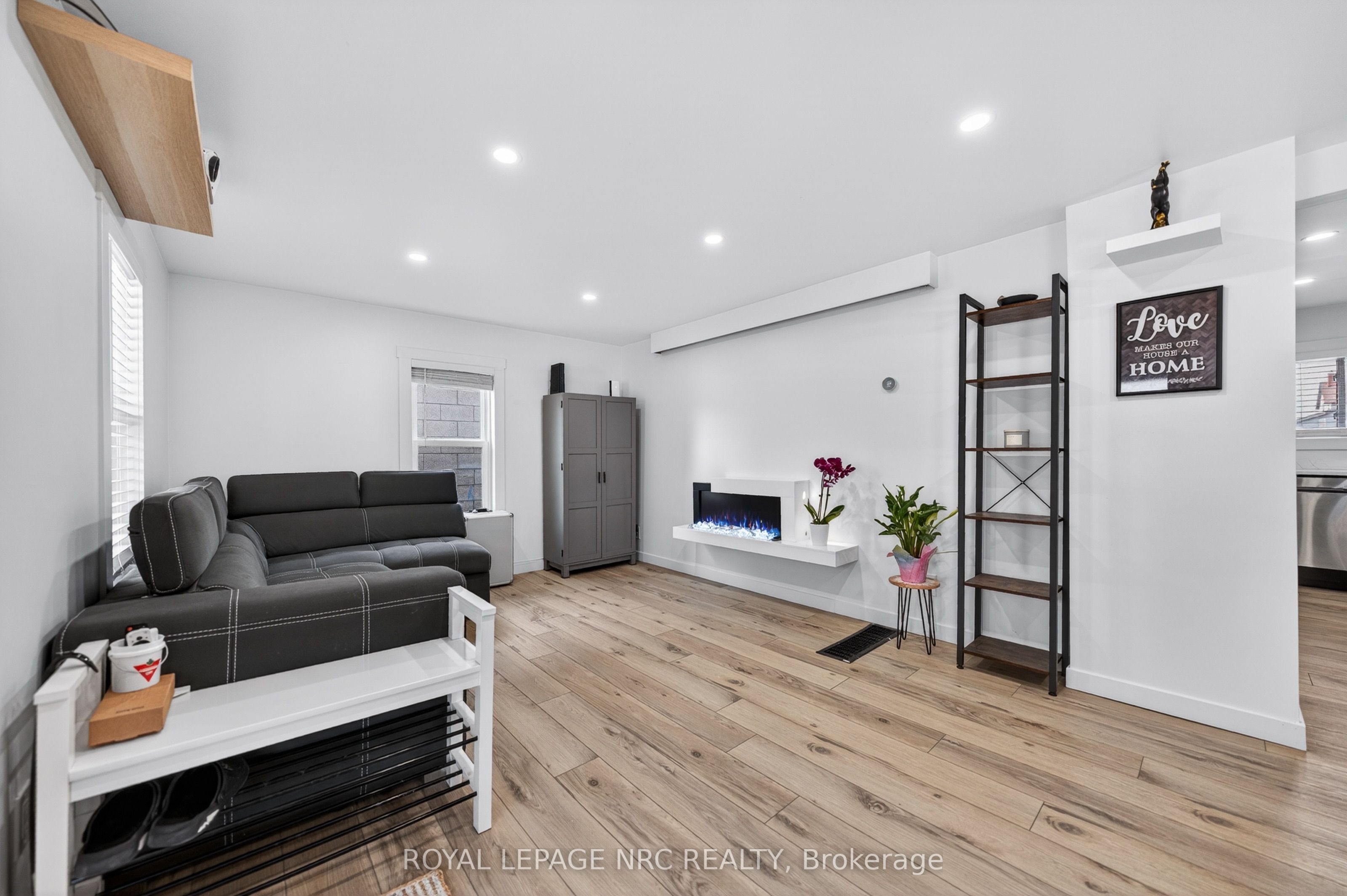 Additional image 5 of 56 Decew Street, Port Colborne, ON, L3K 1C1