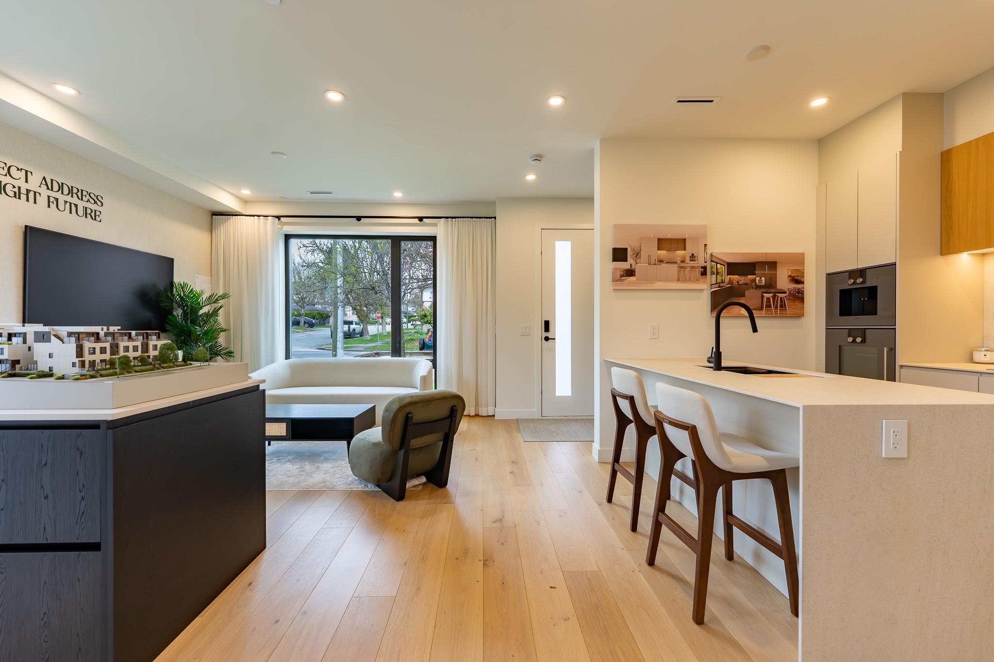 Additional image 6 of 858 64th Avenue W, Vancouver, BC, V6B 2L4