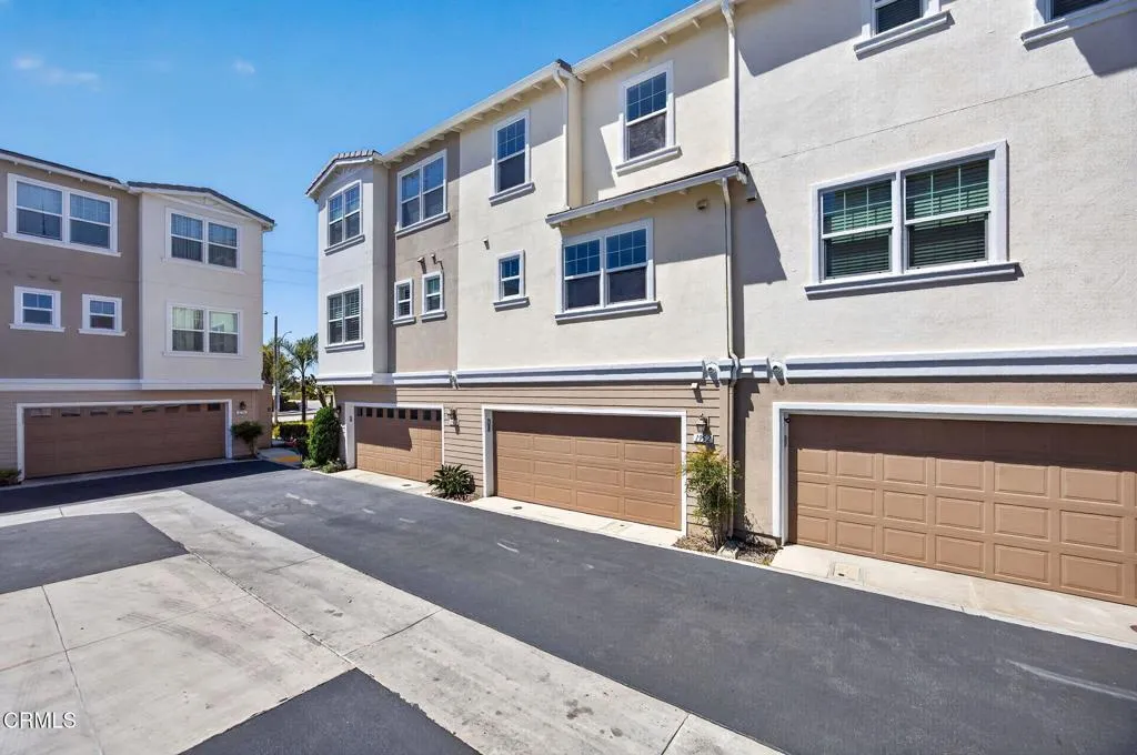 Additional image 87 of 1952 Victoria Avenue, Oxnard, CA 93035