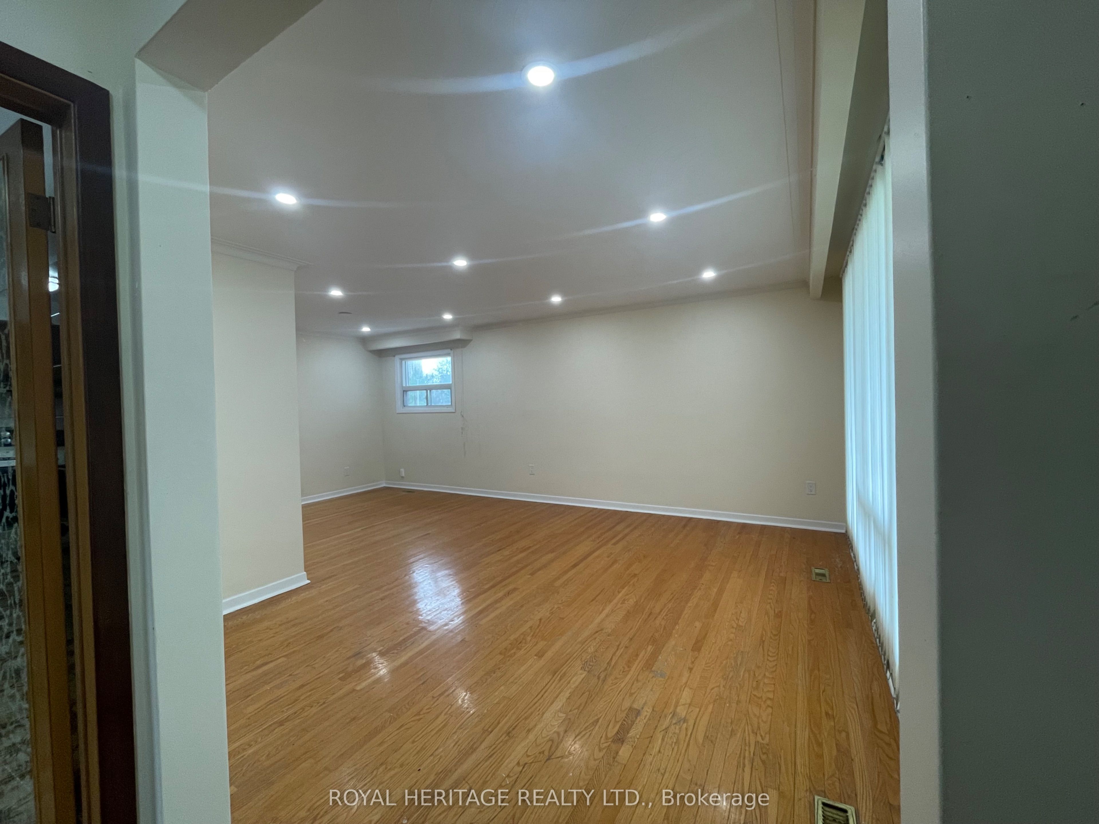 Additional image 4 of Main floor-281 Driftwood Avenue, Toronto, ON, M3N 2N6