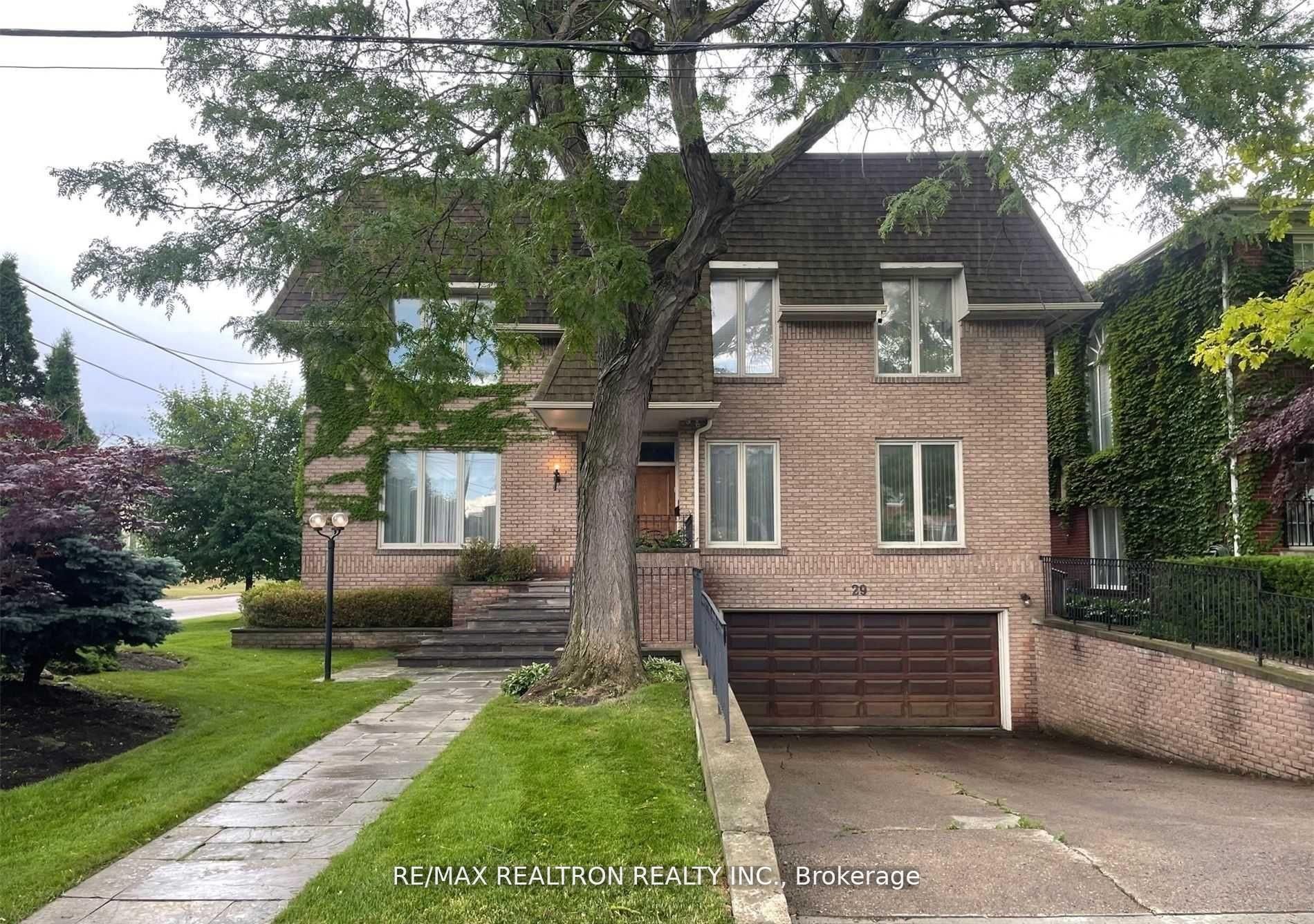 29 Sultana Avenue, Toronto, ON, M6A 1T2