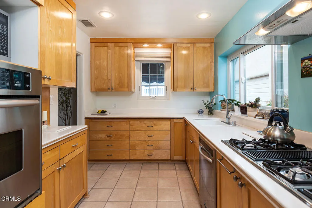 Additional image 41 of 1833 Morada Pl, Altadena, CA 91001