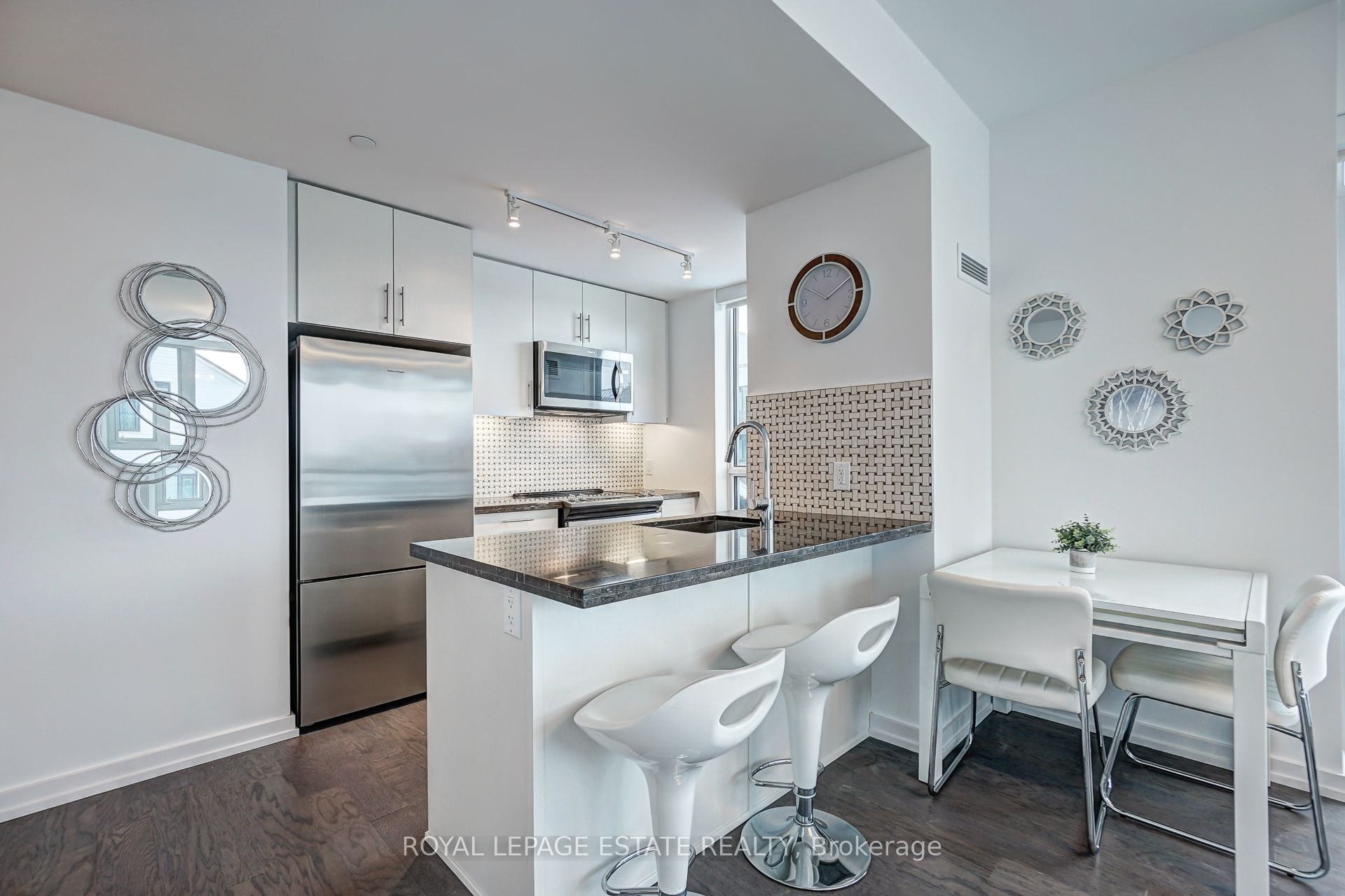 Additional image 3 of A307-241 Sea Ray Avenue, Innisfil, ON, L9S 0L9