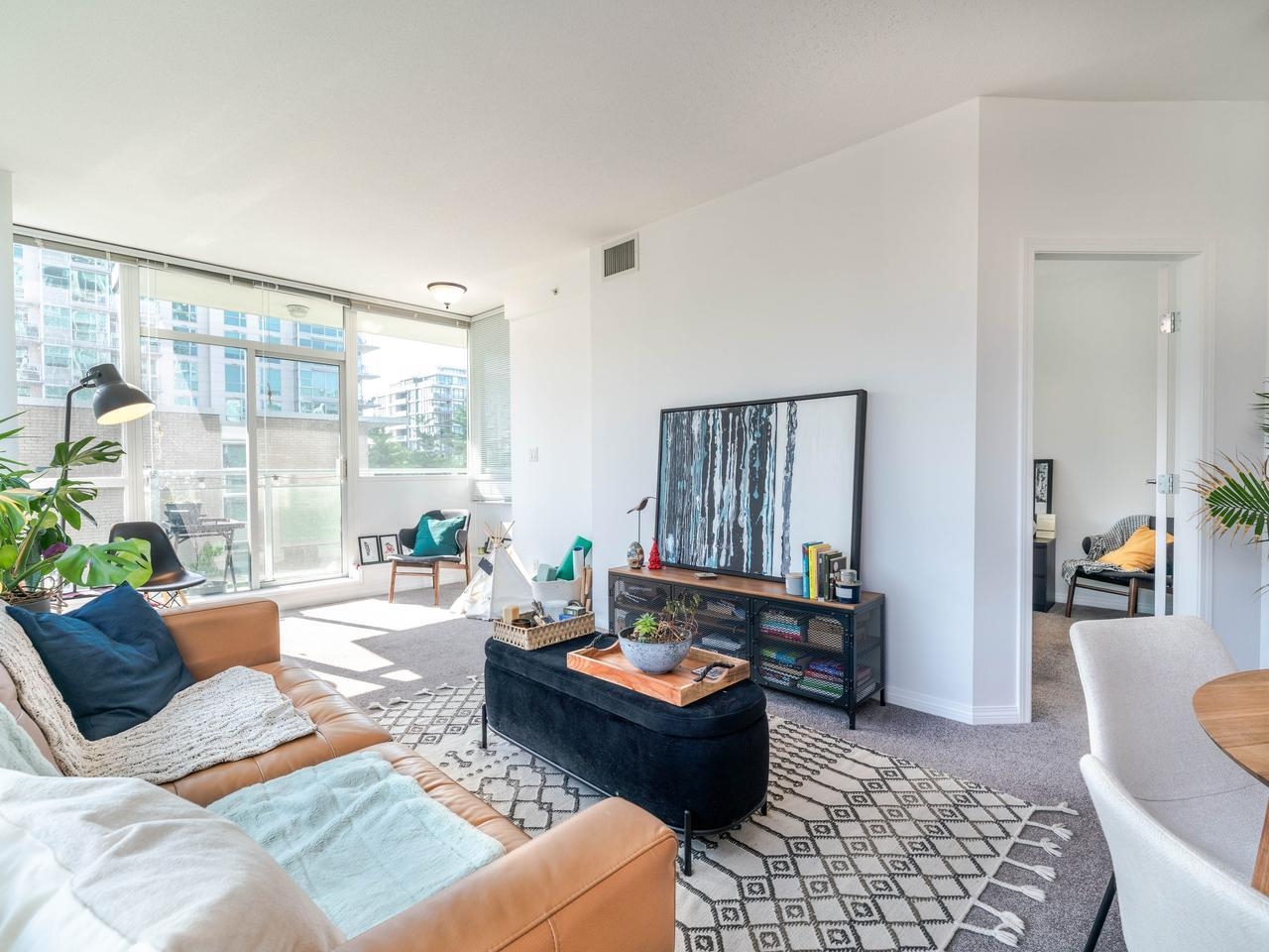 Additional image 4 of 401-138 Esplanade E, North Vancouver, BC, V7L 4X9