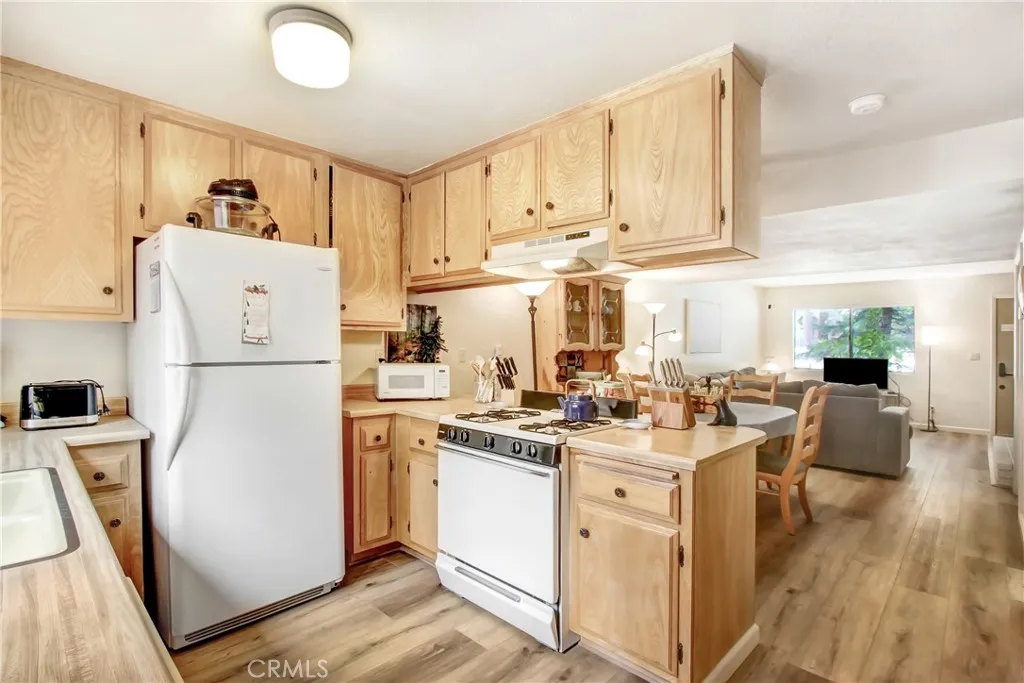 Additional image 41 of 657 Summit Blvd, Big Bear Lake, CA 92315
