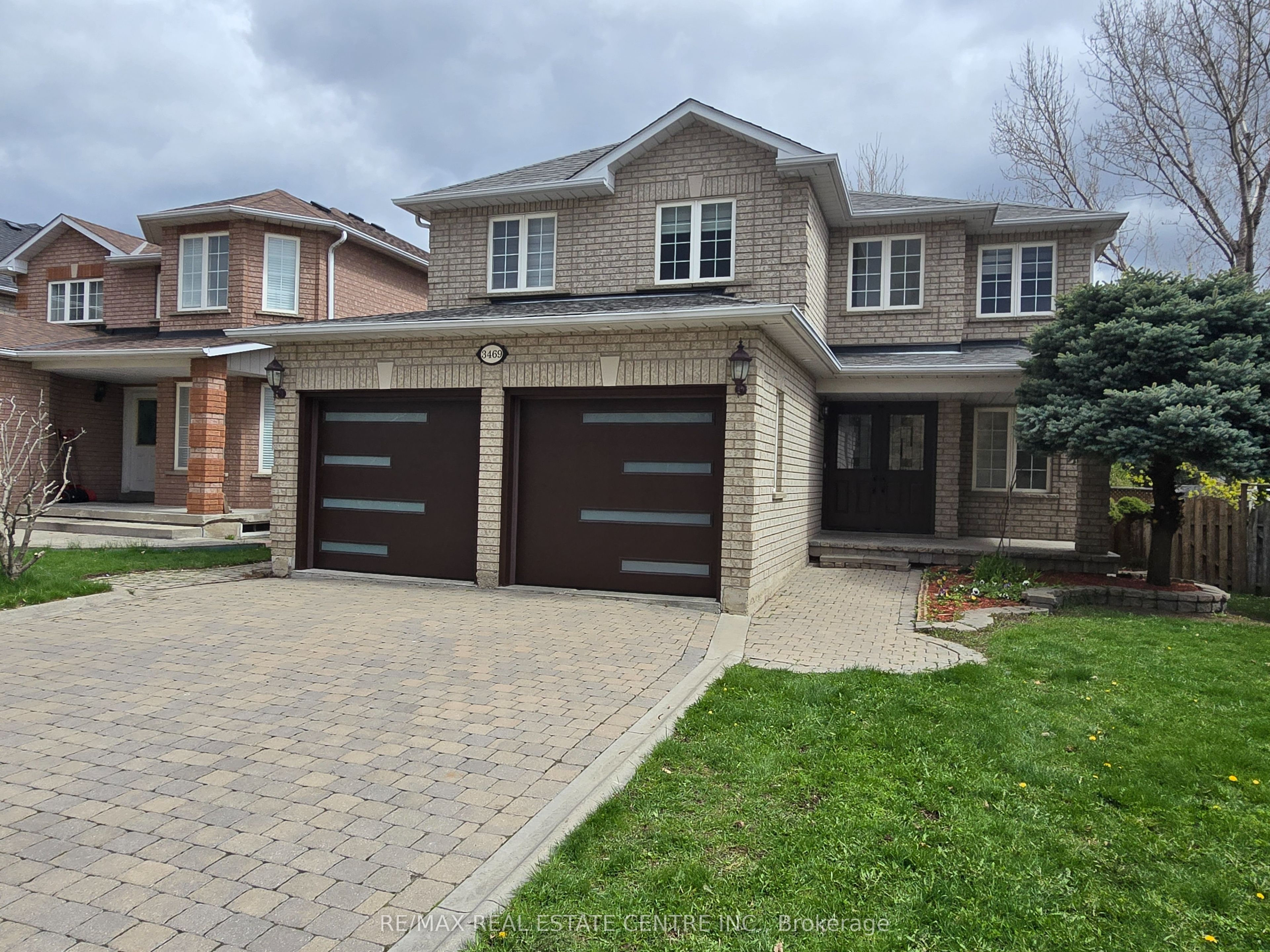 Additional image 2 of 3469 Old Orchard Park Drive, Mississauga, ON, L5B 4E1