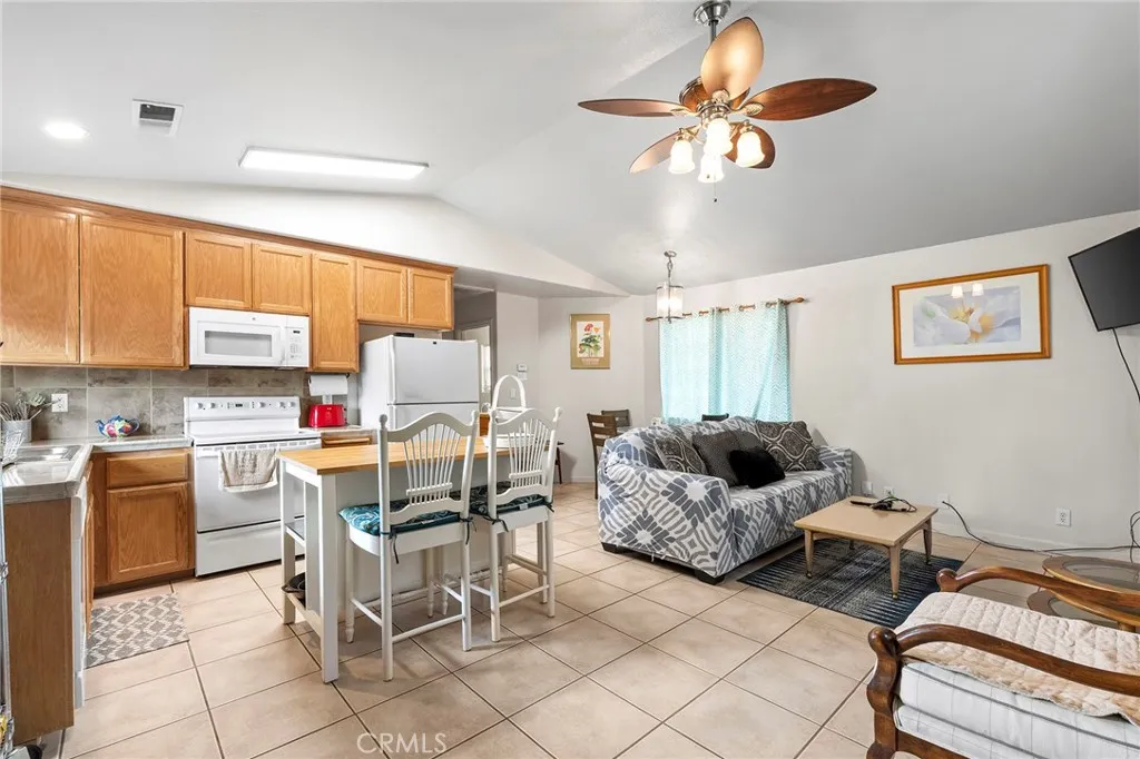 Additional image 102 of 1166 E 10th St, Chico, CA 95928
