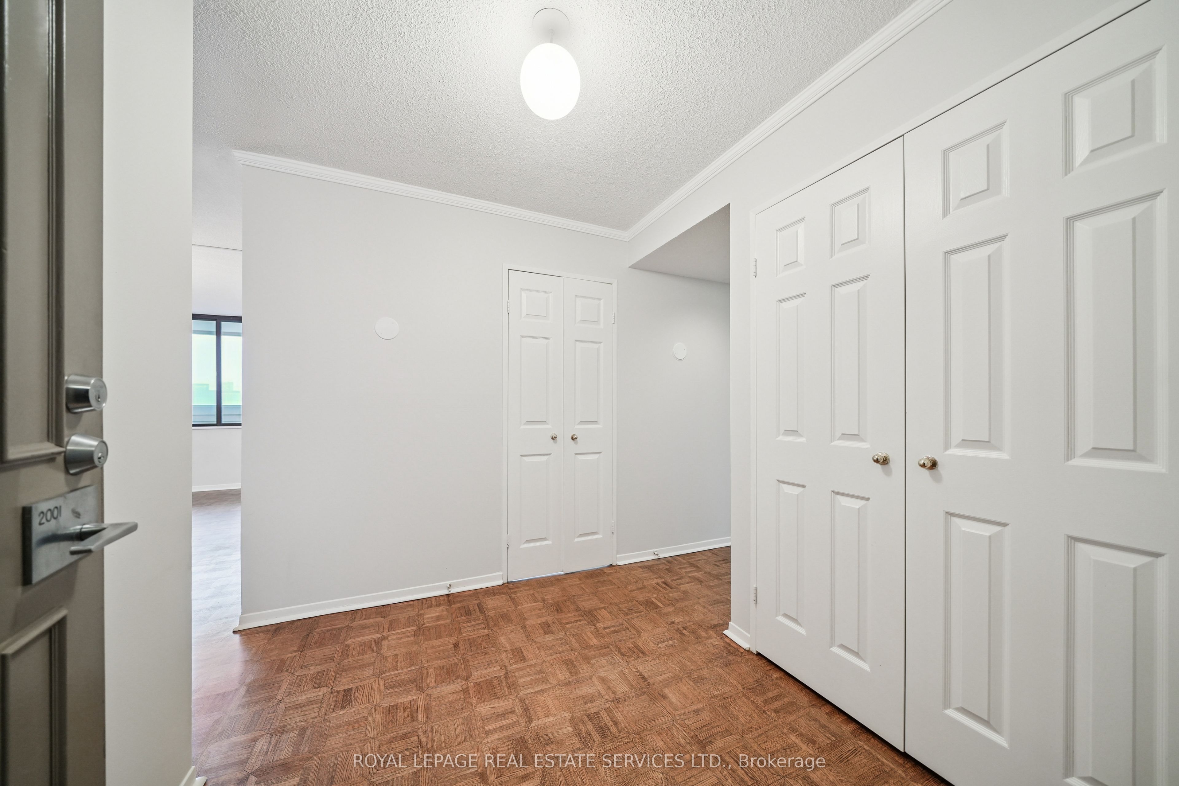 Additional image 3 of 2001-75 Wynford Heights Crescent, Toronto, ON, M3C 3H9