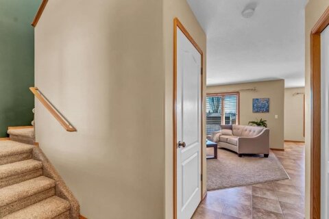 Additional image 8 of 107 Vista Close SE, Medicine Hat, AB, T1B0M3