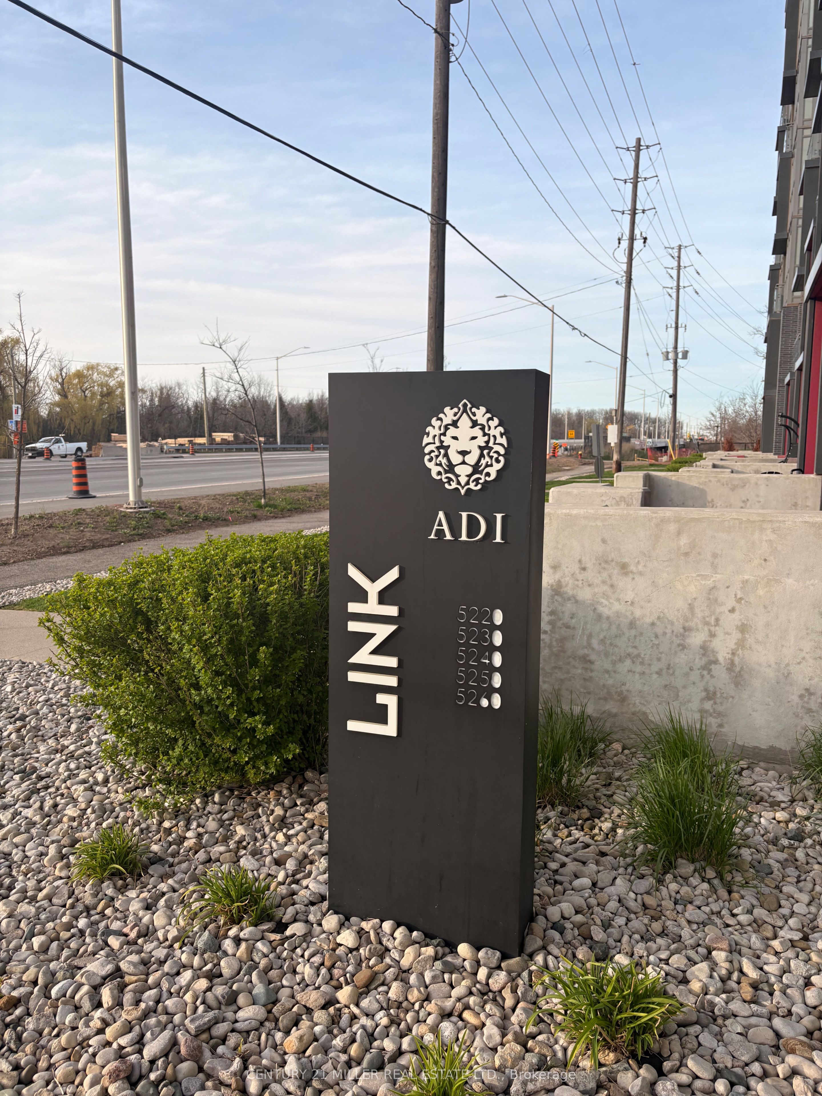 Additional image 2 of B308-5240 Dundas Street W, Burlington, ON, L7L 0J6