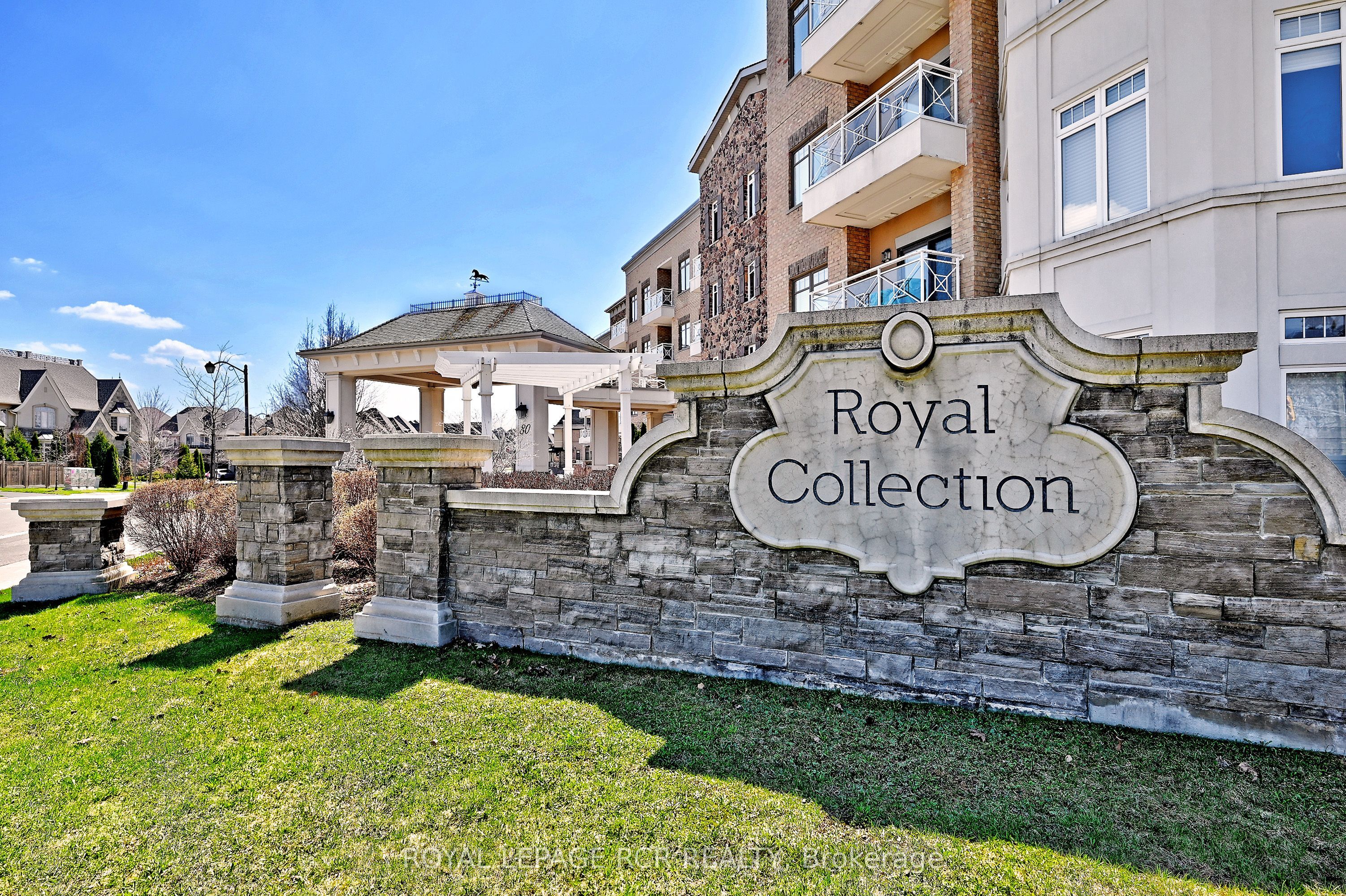 416-80 Burns Boulevard, King, ON, L7B 0B3