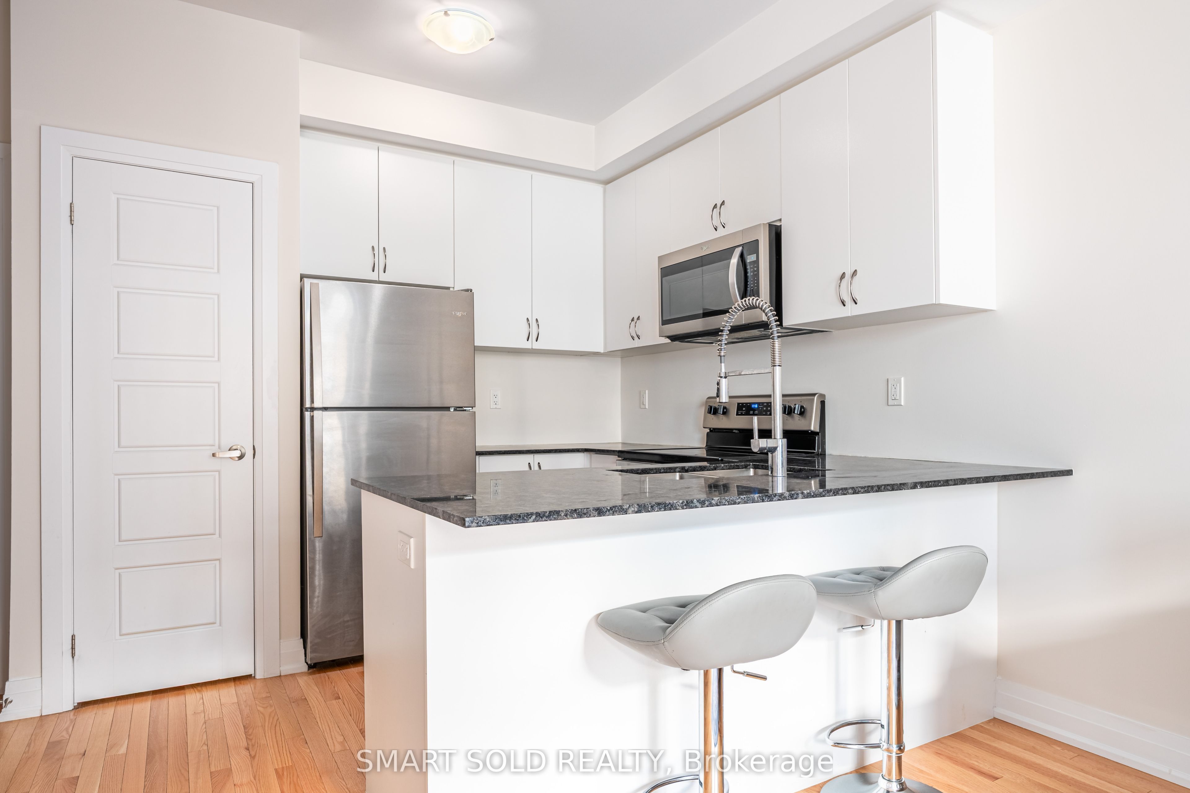 Additional image 4 of 14-713 Lawrence Avenue W, Toronto, ON, M6A 1B4