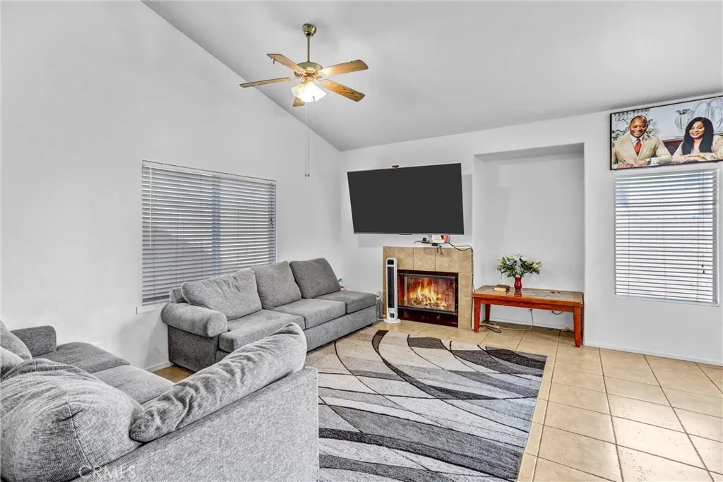 Additional image 7 of 13048 Evanston, Victorville, CA 92392