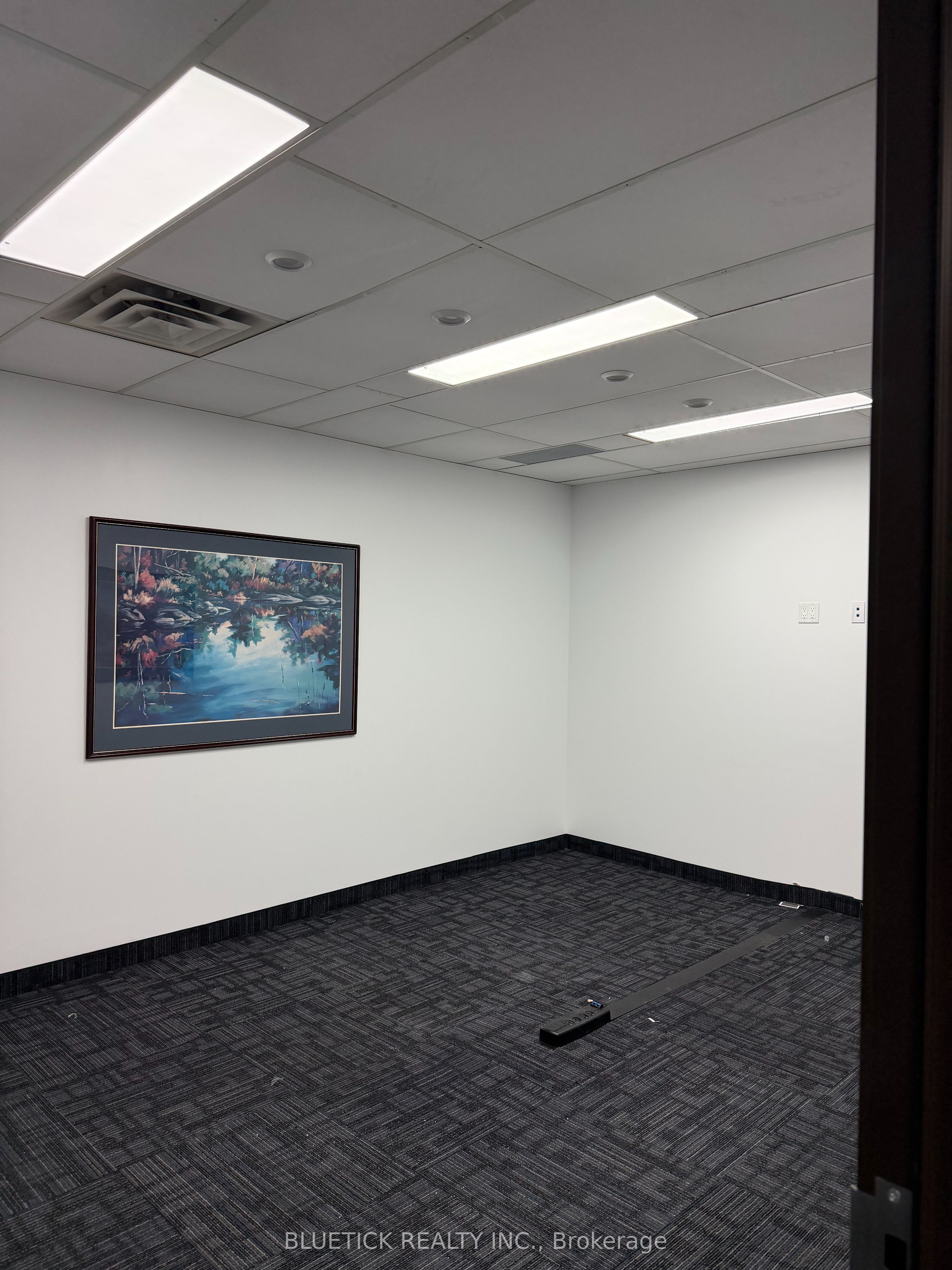 Additional image 2 of 400-2233 Argentia Road, Mississauga, ON, L5N 2X7