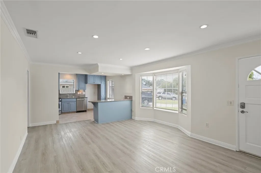 Additional image 3 of 204 W Linfield St, Glendora, CA 91740