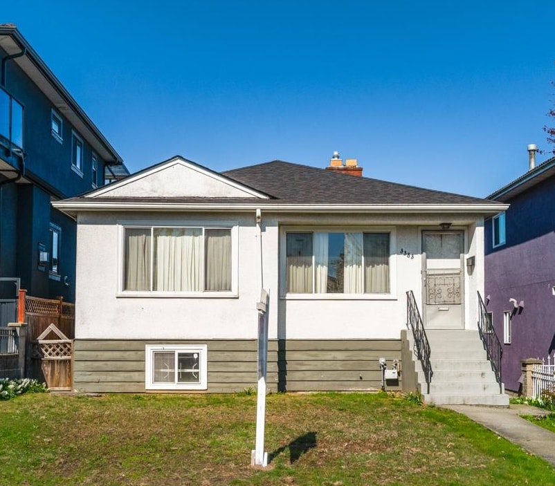 3383 Wellington Avenue, Vancouver, BC, V5R 4Y3