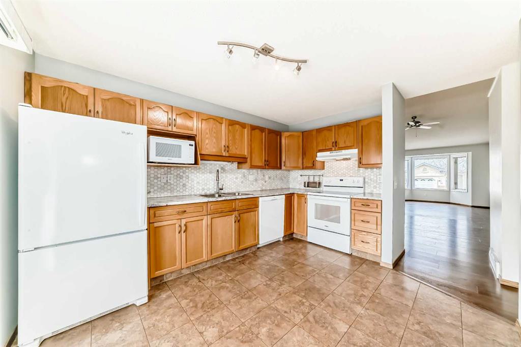 Additional image 4 of 16 Edenwold Green NW, Calgary, AB, T3A 5B8