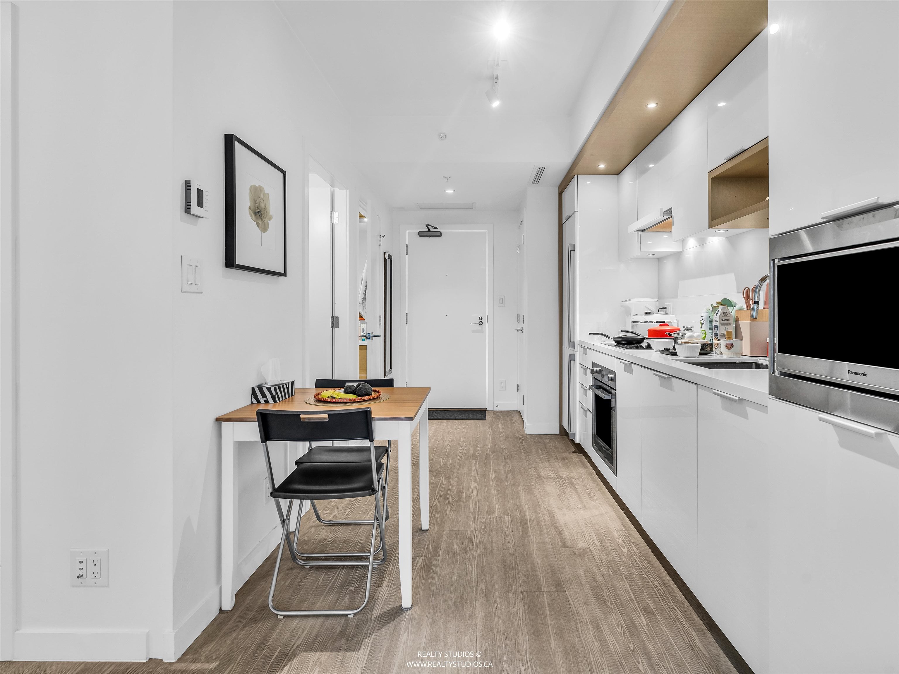 Additional image 6 of 203-1661 Quebec Street, Vancouver, BC, V6A 0H2