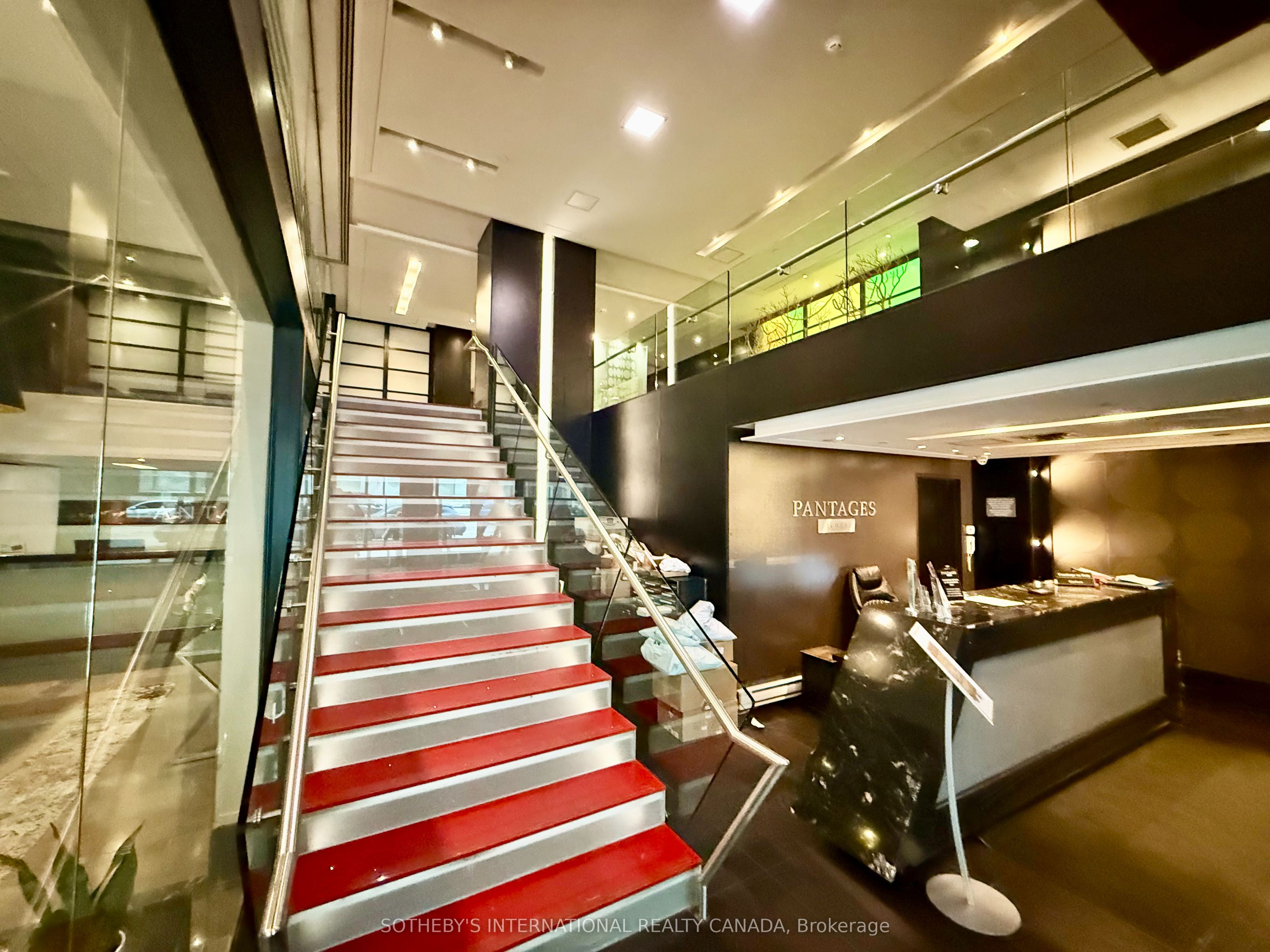 Additional image 2 of 717-210 Victoria Street, Toronto, ON, M5B 2R3