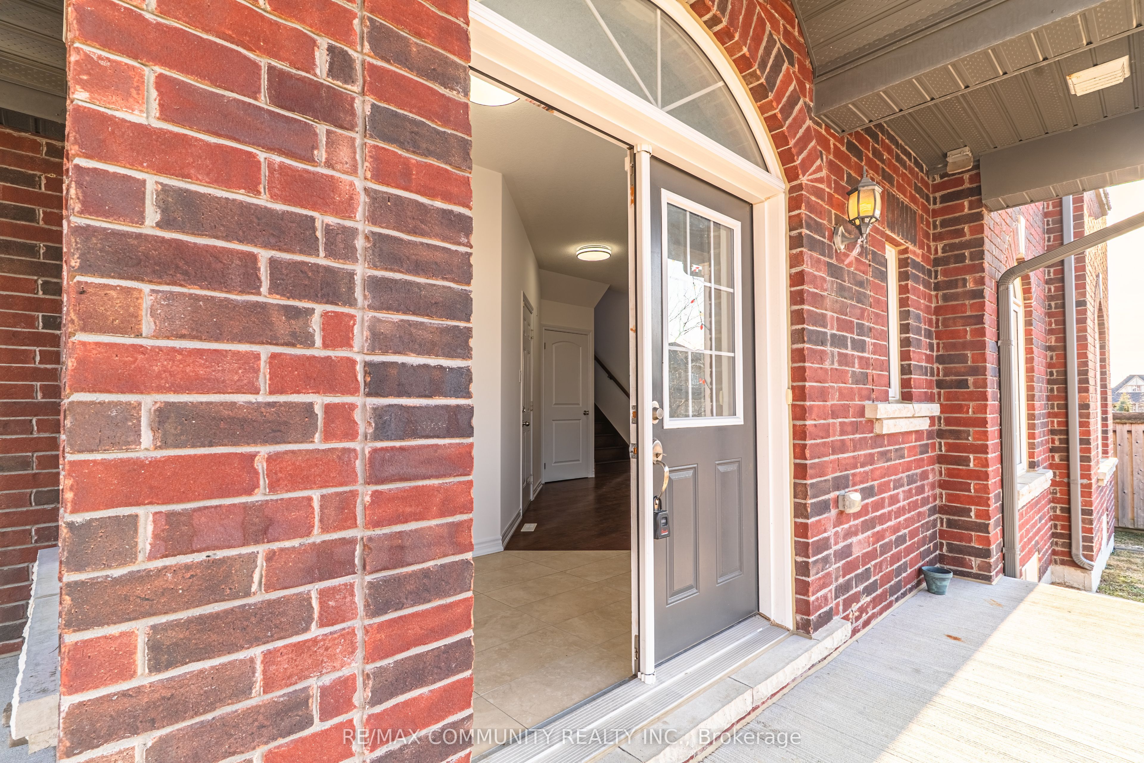 Additional image 4 of 27 Bamburg Street, Georgina, ON, L0E 1R0