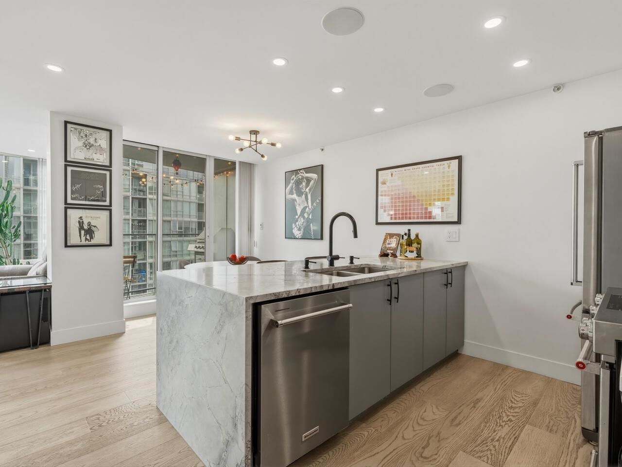 Additional image 6 of 3106-1495 Richards Street, Vancouver, BC, V6Z 3E3
