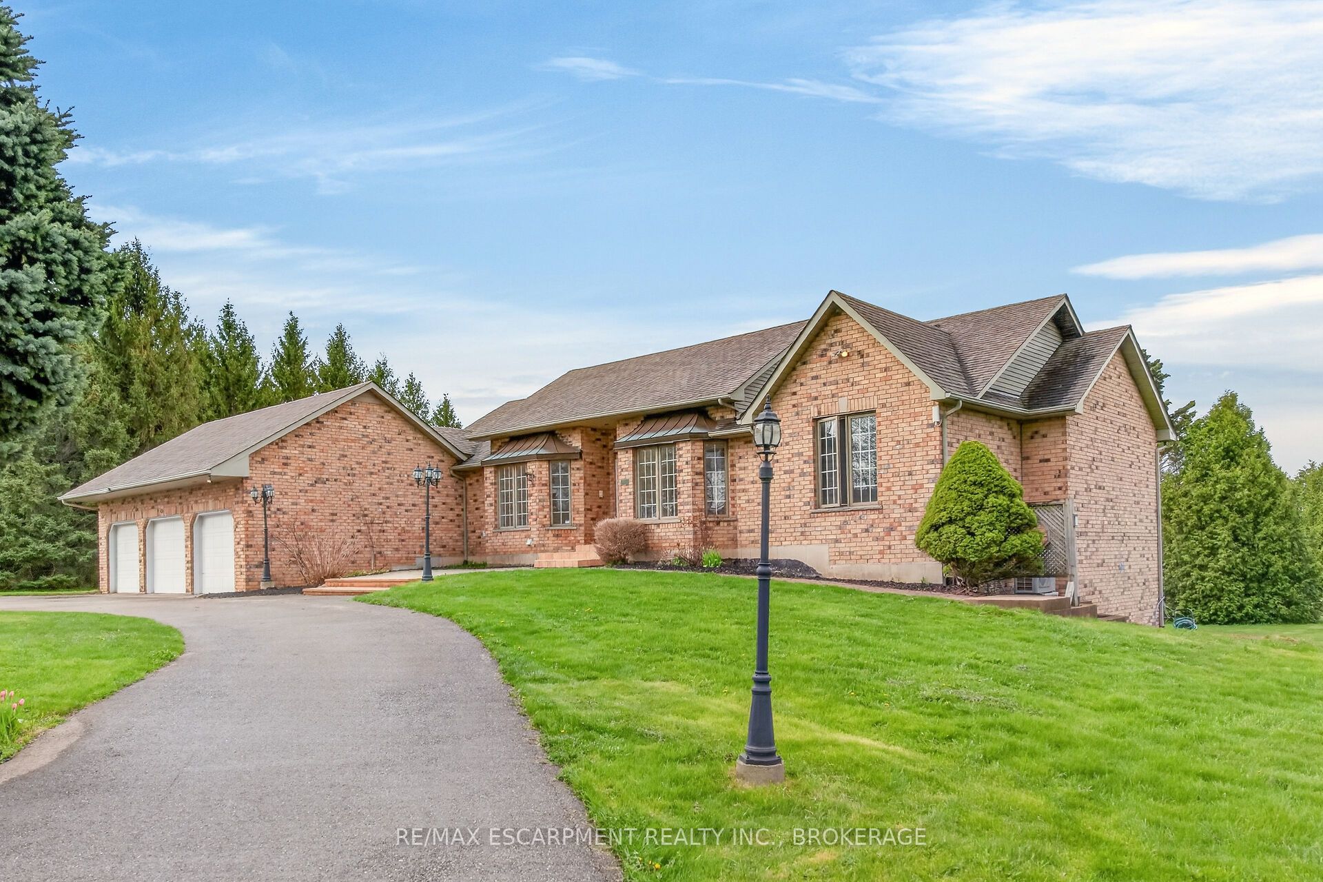 Additional image 2 of 5114 Mount Nemo Crescent, Burlington, ON, L7M 0T6