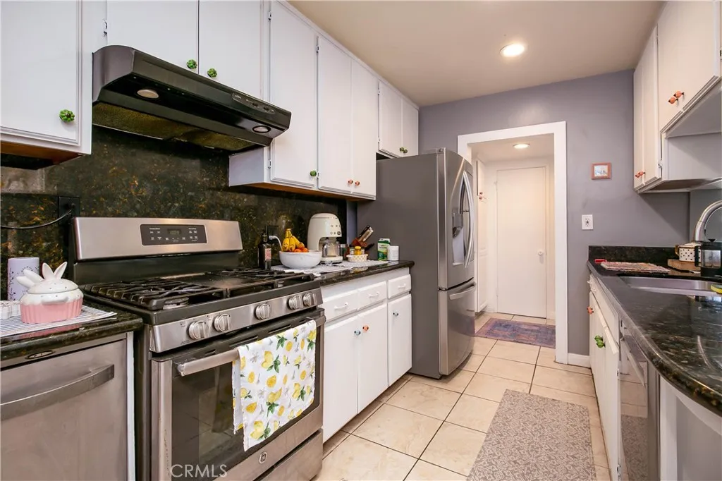 Additional image 10 of 20748 Vose St, Winnetka, CA 91306