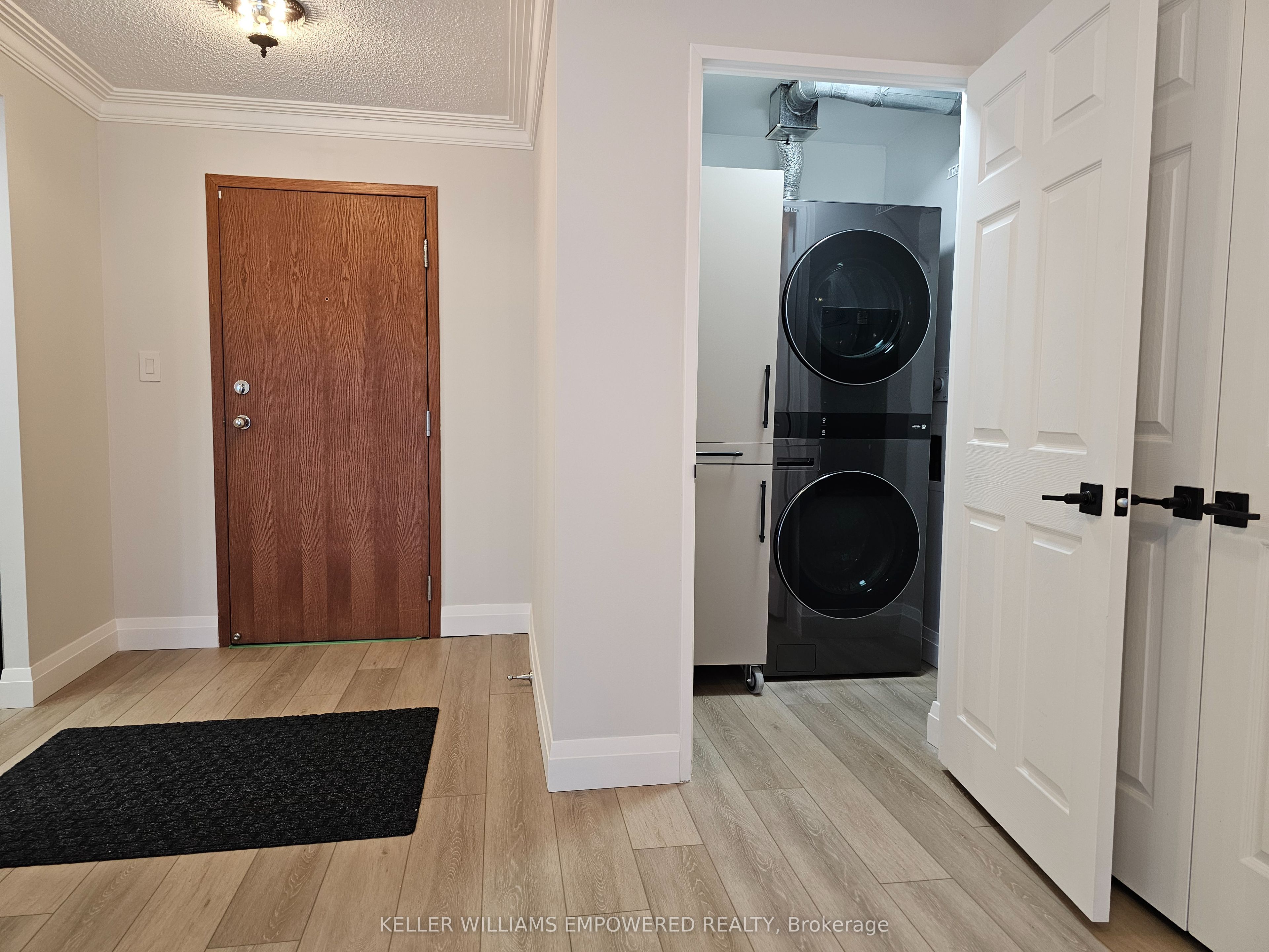 Additional image 4 of 1907-33 University Avenue, Toronto, ON, M5J 2S7