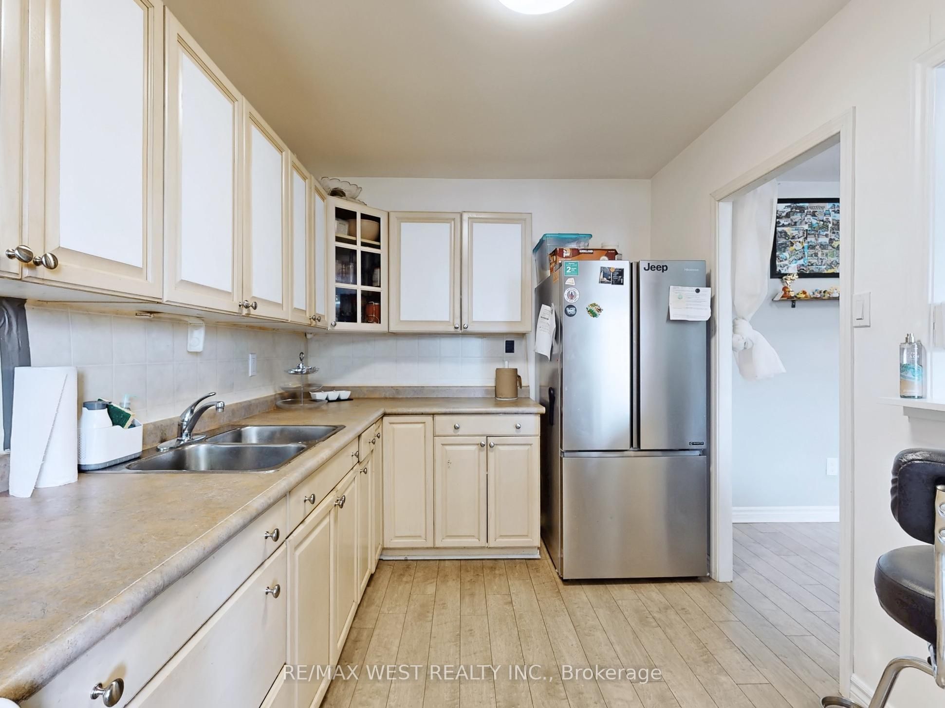 Additional image 6 of 310-1660 Bloor Street, Mississauga, ON, L4X 1R9