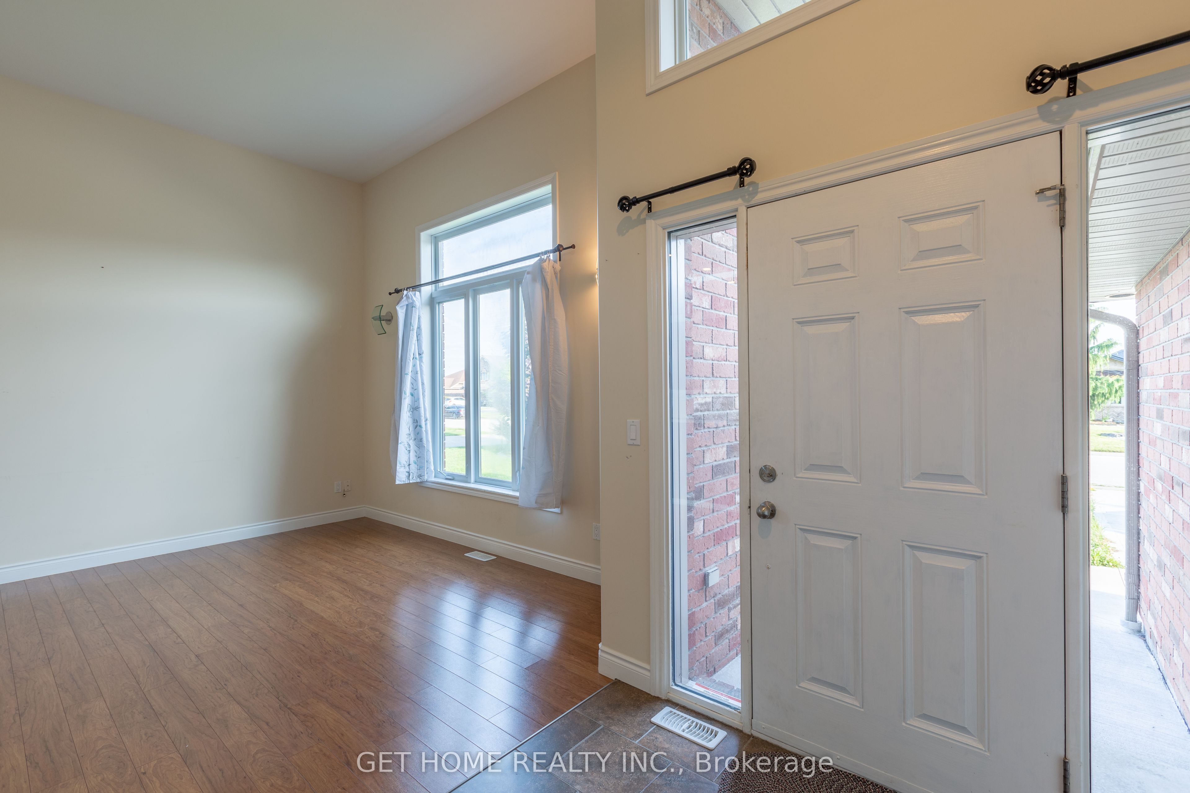 Additional image 3 of 1364 Matthews Crescent, Lakeshore, ON, N0R 1A0