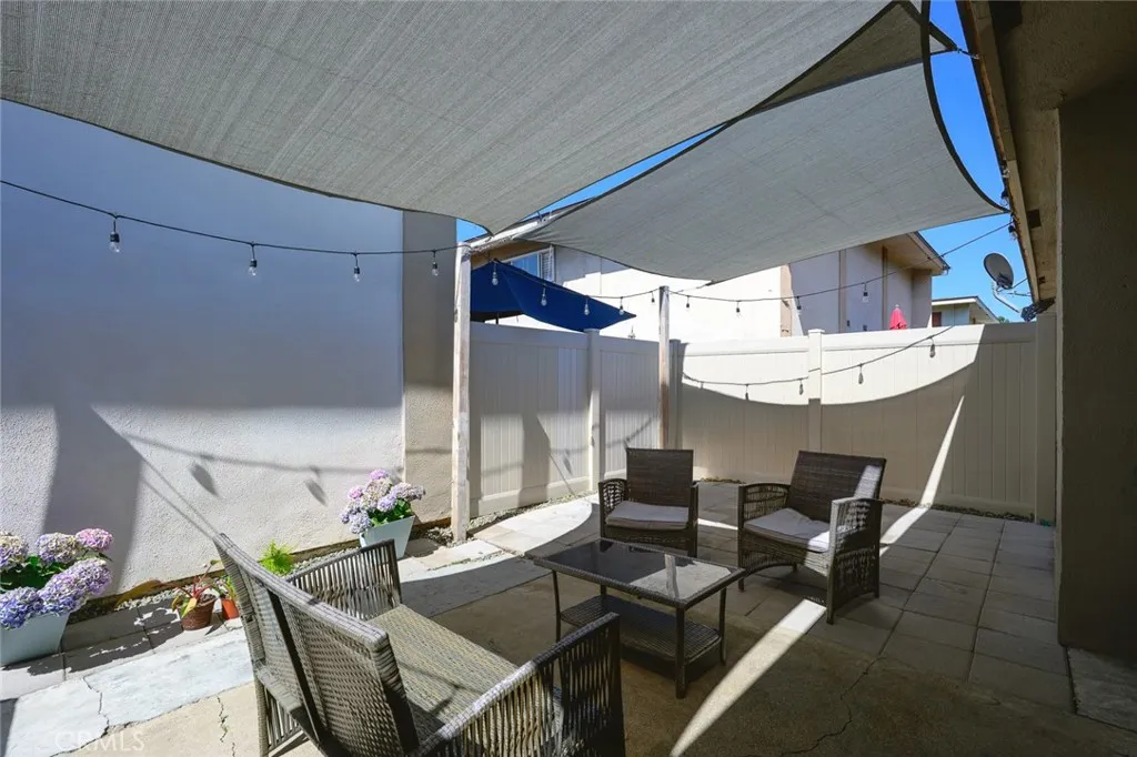 Additional image 19 of 661 W 6th St Unit B, Tustin, CA 92780