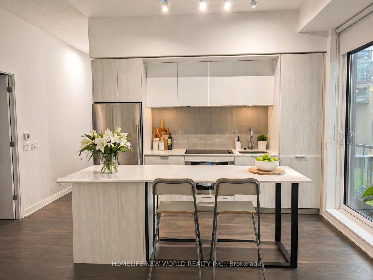 Additional image 2 of 402-130 River Street, Toronto, ON, M5A 3P8