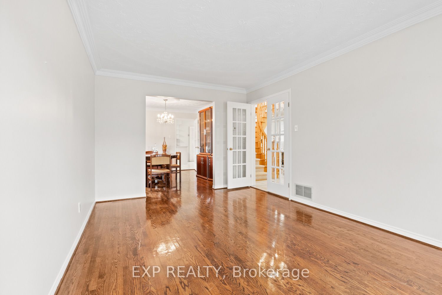 Additional image 4 of Main-61 Dundee Crescent, Markham, ON, L3R 8Y9