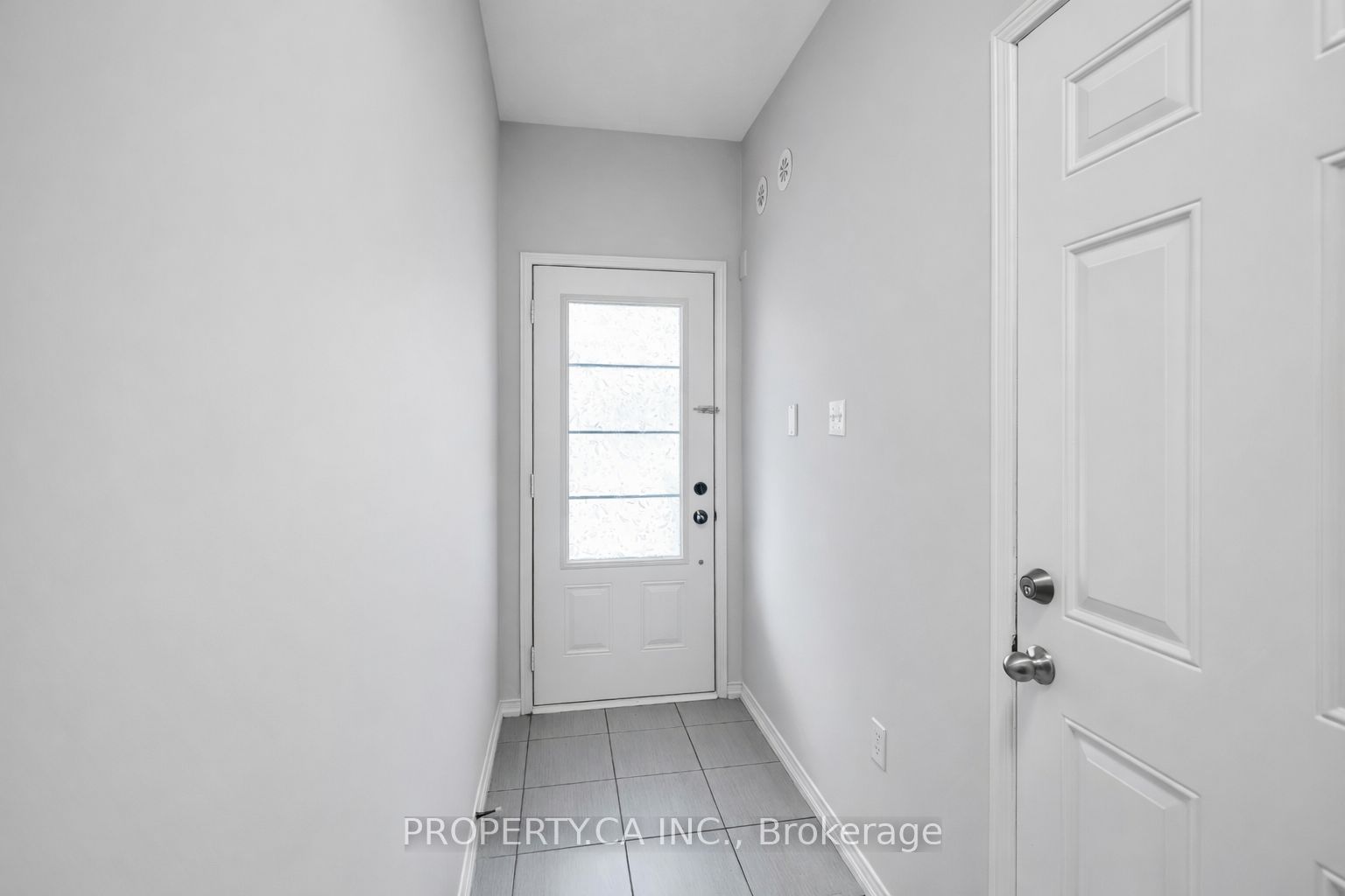 Additional image 4 of 169-2564 Rosedrop Path, Oshawa, ON, L1L 0L1