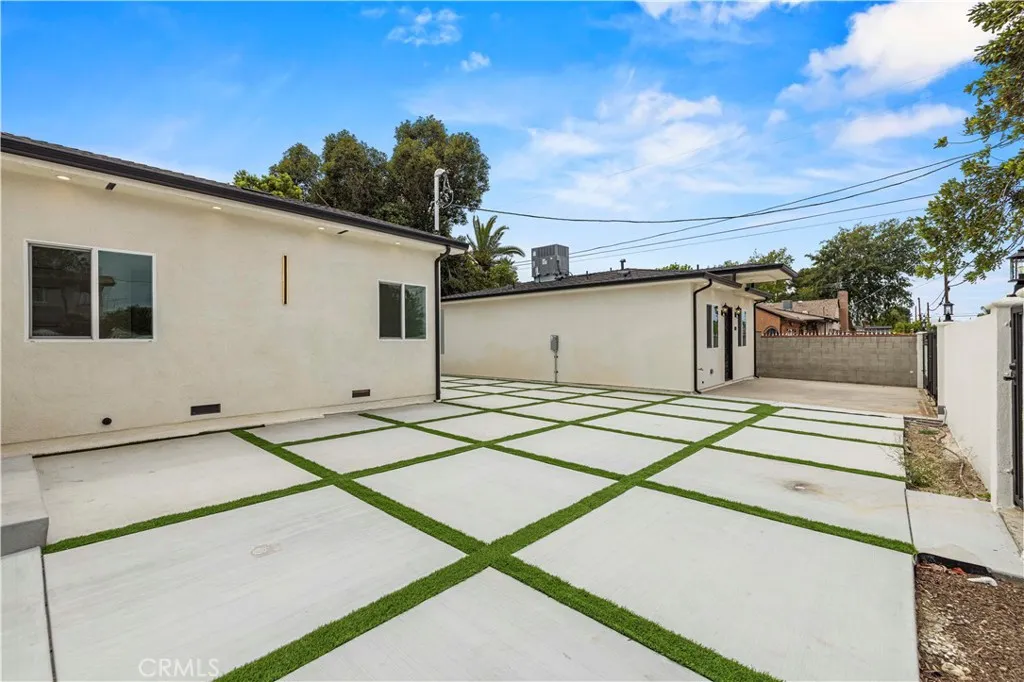 Additional image 34 of 8149 Saint Clair Ave, North Hollywood, CA 91605