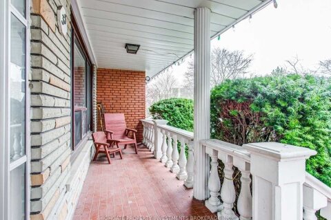 Additional image 8 of Upper-33 Paulvale Crescent, Toronto, ON, M3J 1K4