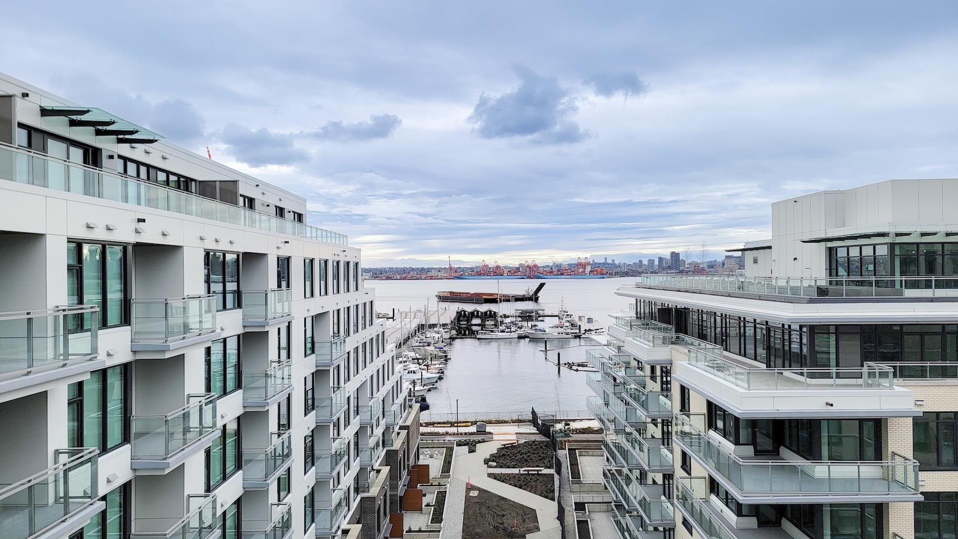327-755 Harbourside Drive, North Vancouver, BC, V7P 0G1