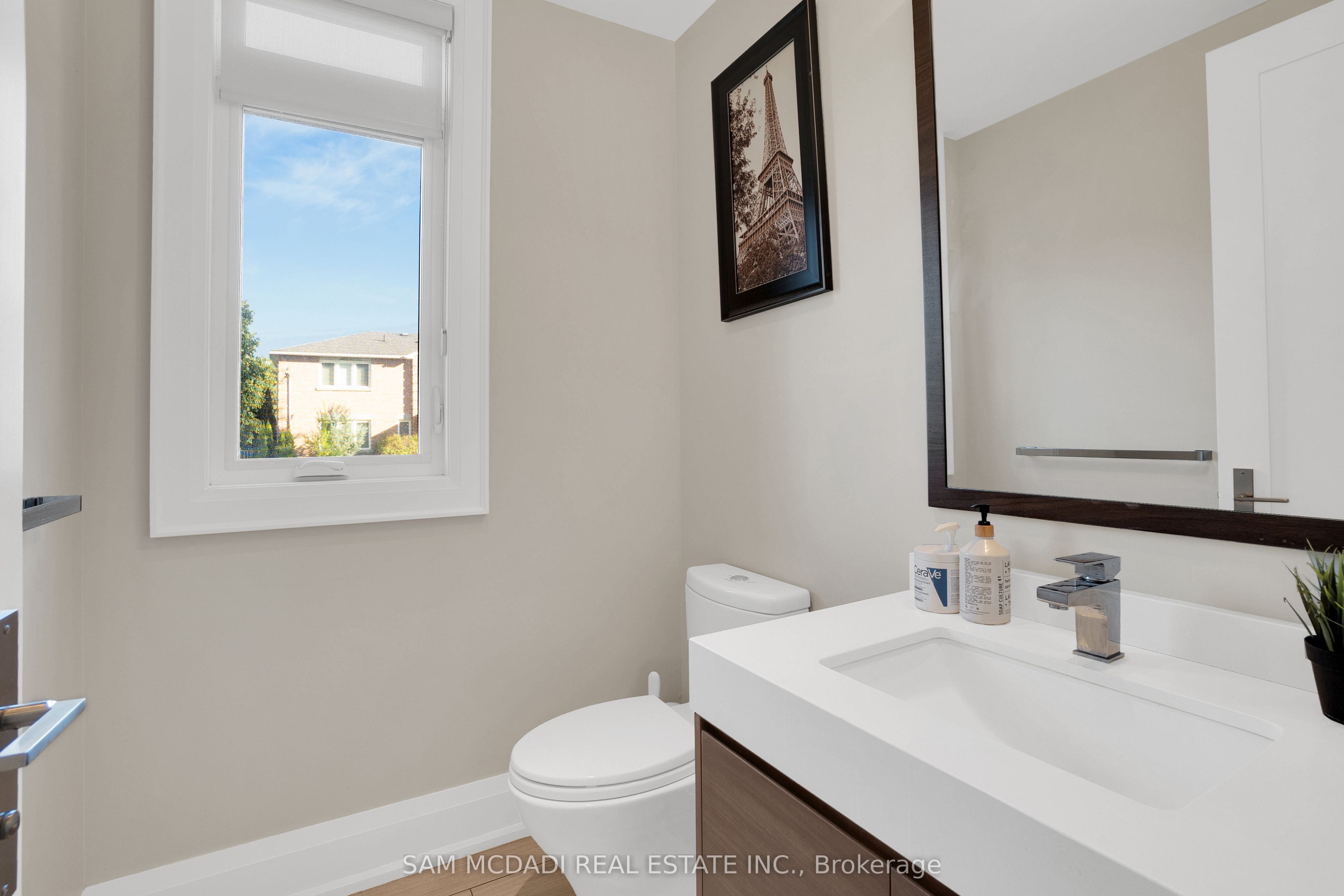 Additional image 5 of 1196 Strathy Avenue, Mississauga, ON, L5E 2K6